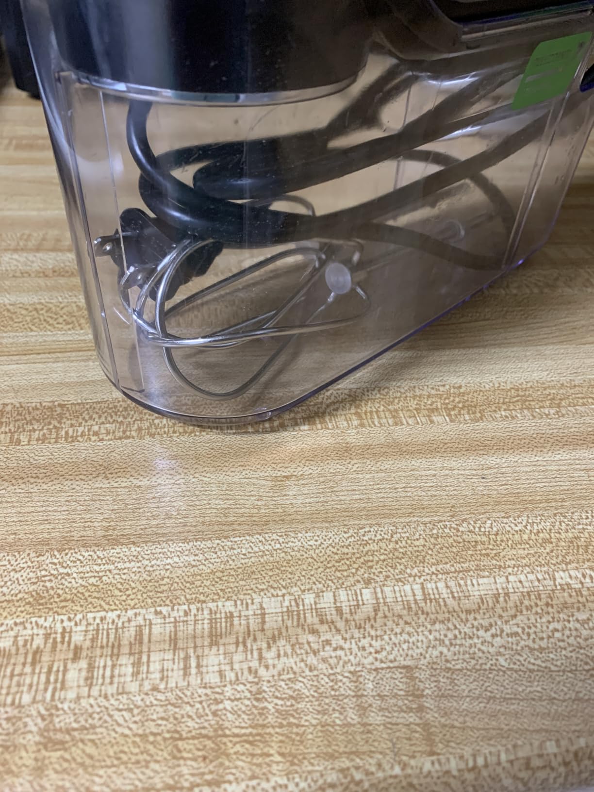 Hamilton Beach Professional 5-Speed Electric Hand Mixer with High-Performance DC Motor, Slow Start, Snap-On Storage Case, Stainless Steel Beaters & Whisk, White (62652) - Customer Photo 2