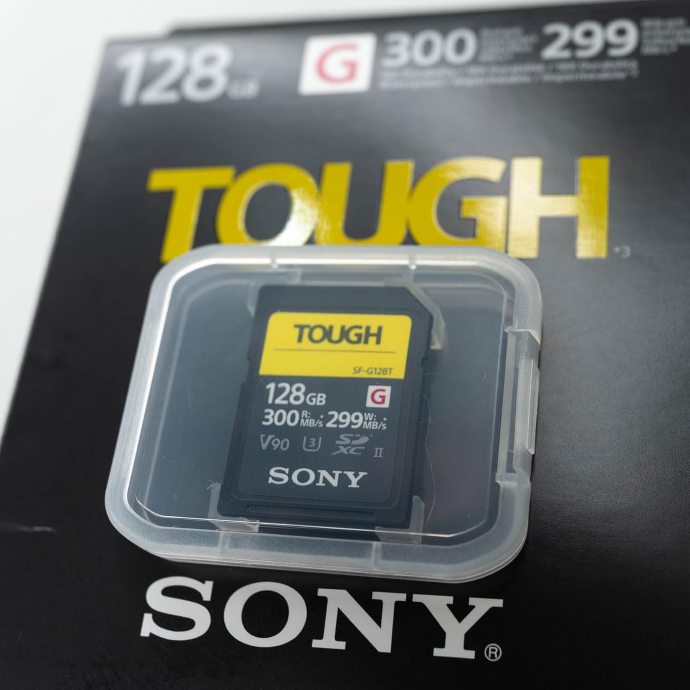 Sony TOUGH-G series SDXC UHS-II Card 128GB, V90, CL10, U3, Max R300MB/S, W299MB/S (SF-G128T/T1) - Customer Photo 1