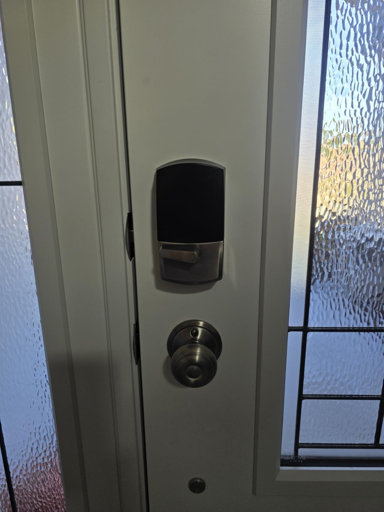 Schlage Encode Smart WiFi Deadbolt Lock for Front Door - Keyless Entry with App or Touchscreen - Works with Alexa, Hey Google, & Airbnb - Create Codes for Guests - Matte Black - Customer Photo 1