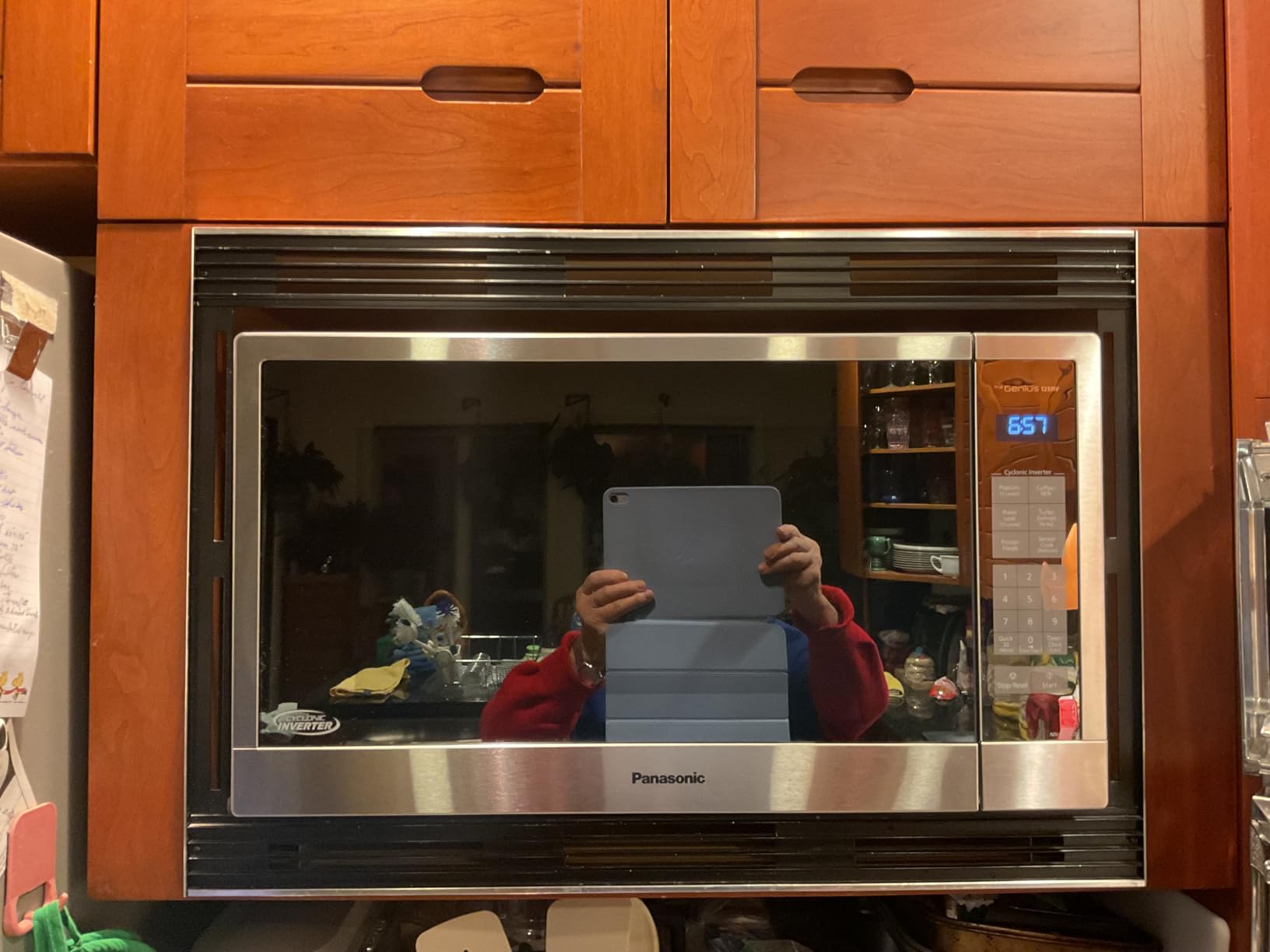 Panasonic Microwave Oven, Stainless Steel Countertop/Built-In Cyclonic Wave with Inverter Technology and Genius Sensor, 2.2 Cu. Ft, 1250W, NN-SN97JS (Silver) - Customer Photo 1