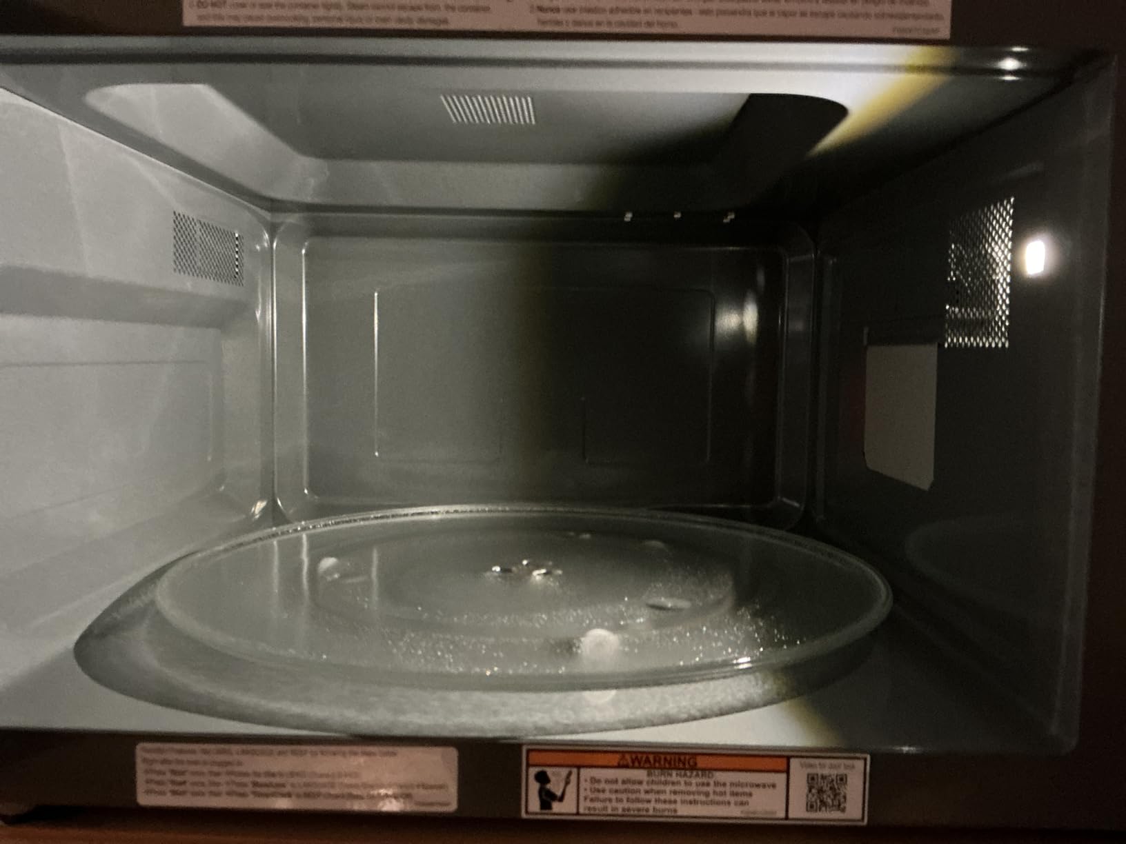 Panasonic Microwave Oven, Stainless Steel Countertop/Built-In Cyclonic Wave with Inverter Technology and Genius Sensor, 2.2 Cu. Ft, 1250W, NN-SN97JS (Silver) - Customer Photo 2