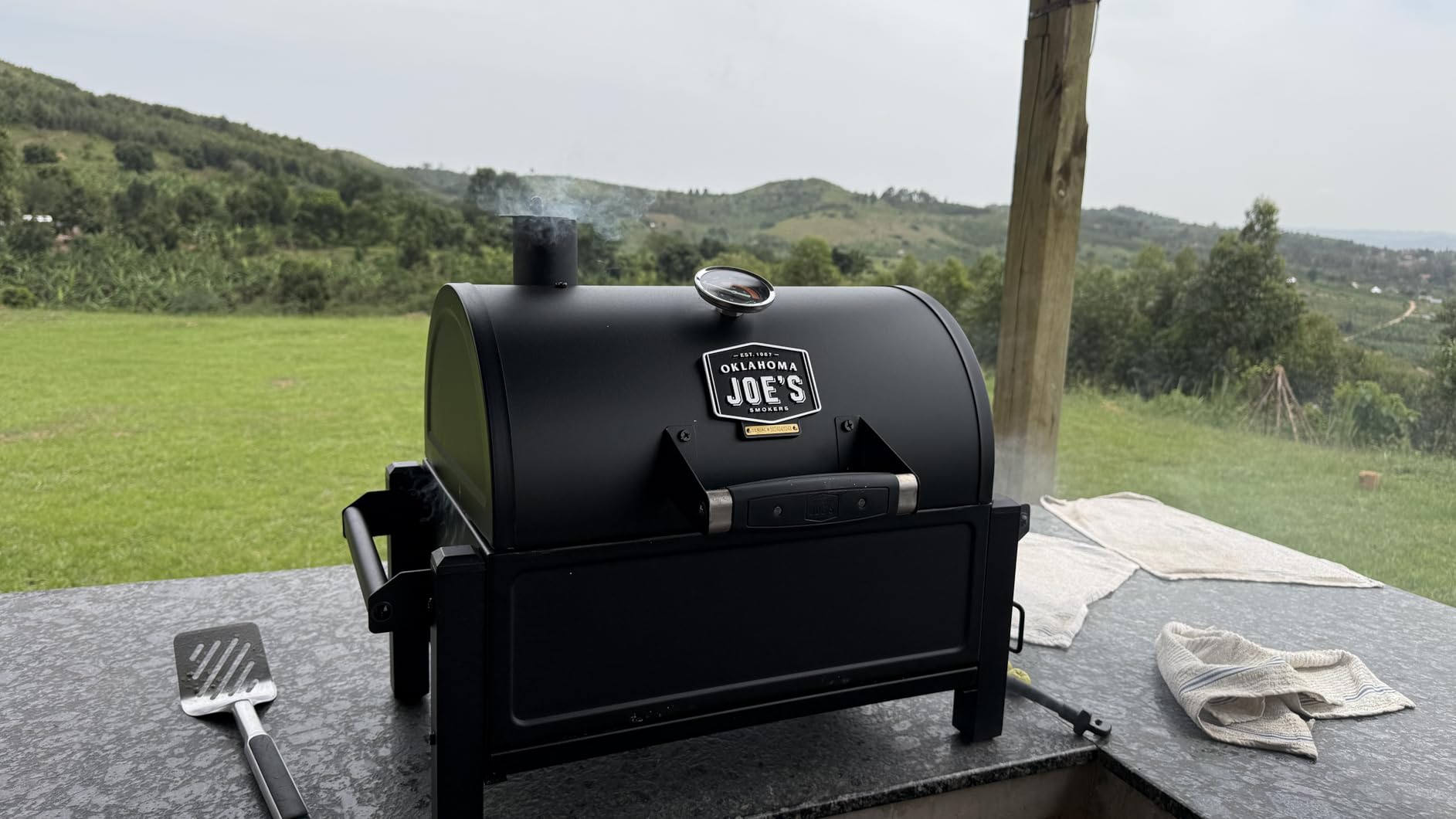 Oklahoma Joe's Rambler Portable Charcoal Grill with 218 sq. in. Cooking Area in Black customer photo 2