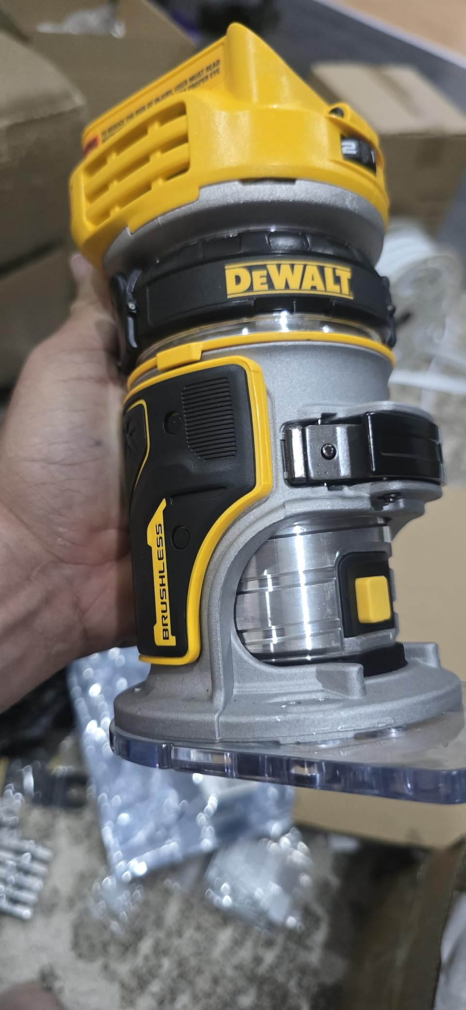 DEWALT 20V Max XR Cordless Router, Brushless, Tool Only (DCW600B) - Customer Photo 1