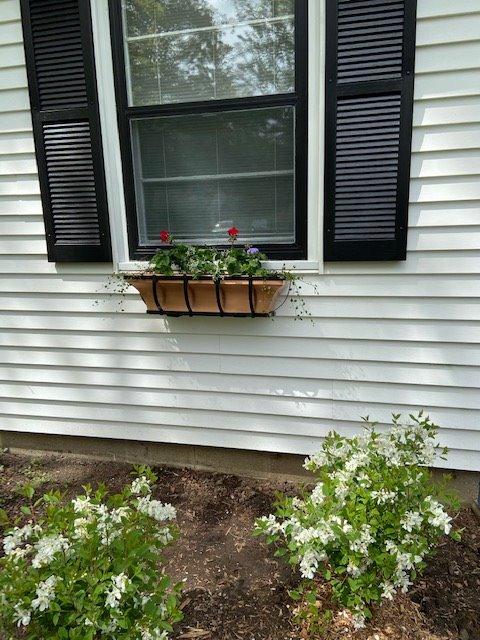 H Potter Window Planter Box Copper Outdoor Hanging Flower Plant Container for Windows Attach to House Deck Balcony Long Rectangular Shape 30 inch GAR133 - Customer Photo 1