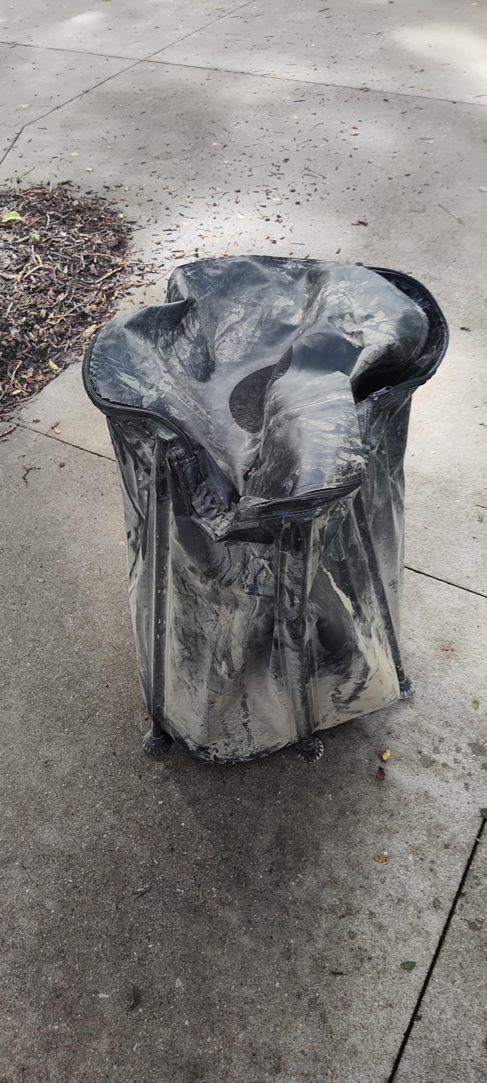 VINGLI 50 Gallon Collapsible Rain Barrel, Portable Water Storage Tank, Rainwater Collection System Downspout, Water Catcher Container with Filter Spigot Overflow Kit - Customer Photo 1