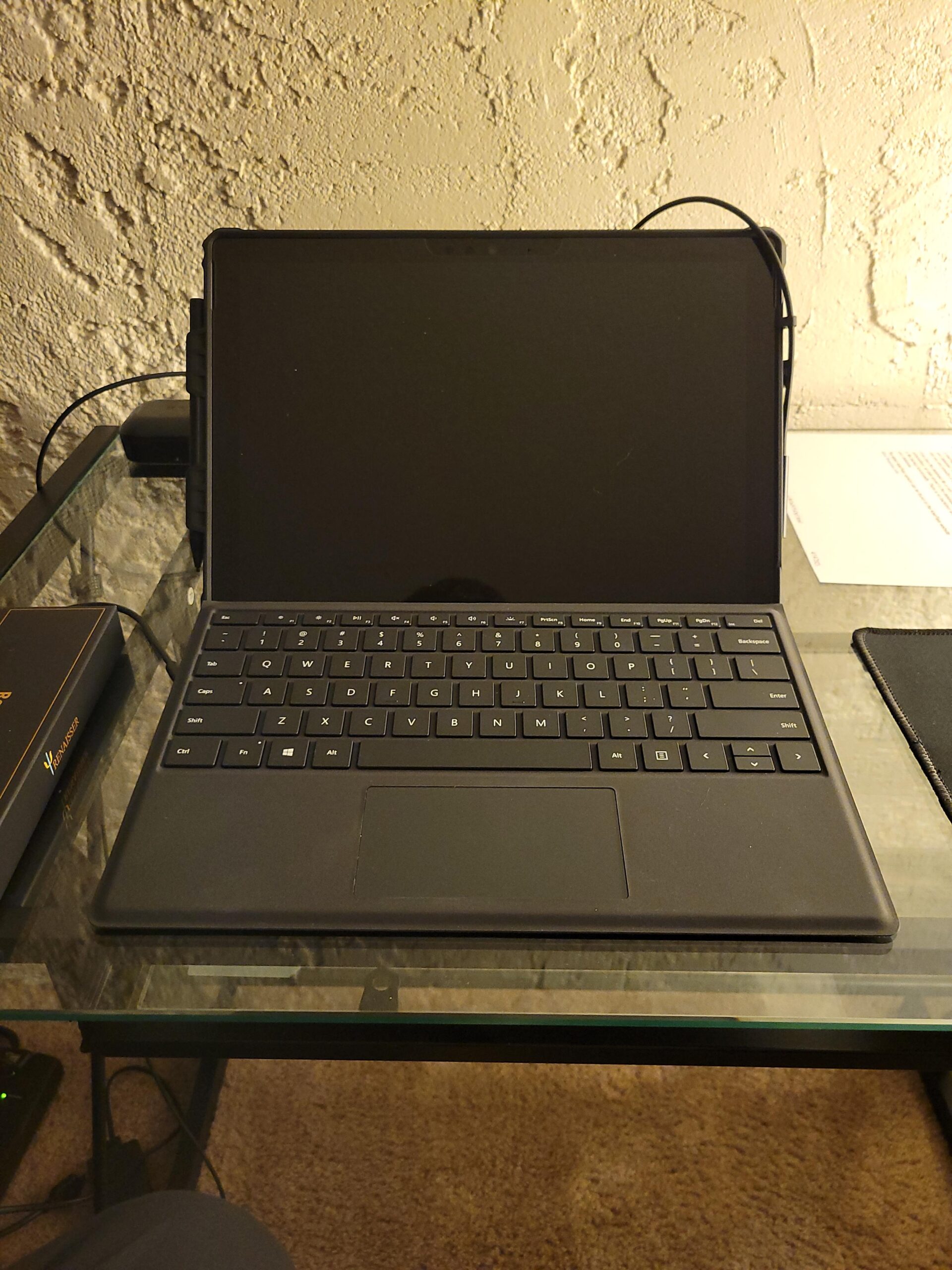 Microsoft Surface Pro 6 (Intel Core i5, 8GB RAM, 128GB SSD) Platinum (Renewed) - Customer Photo 1