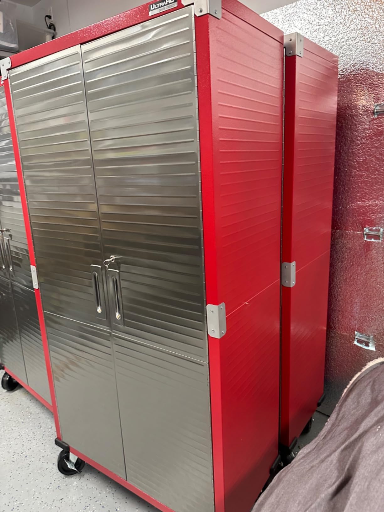 Seville Classics UltraHD Solid Steel Rolling Lockable Metal Storage Cabinet Locker Organizer, w/Adjustable Shelves for Garage, Warehouse, Office, Classroom, Graphite, 36