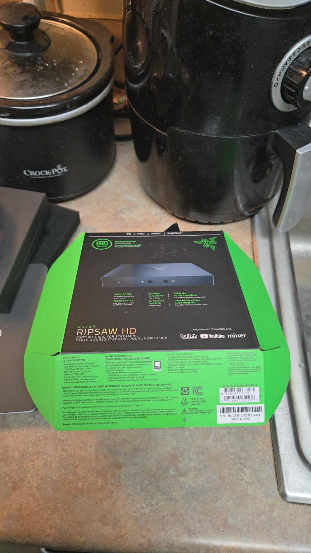 Razer Razer Ripsaw HD Game Streaming Capture Card: 4K Passthrough - 1080P FHD 60 FPS Recording - Compatible W/ PC, PS4, Xbox One, Nintendo Switch - Customer Photo 2