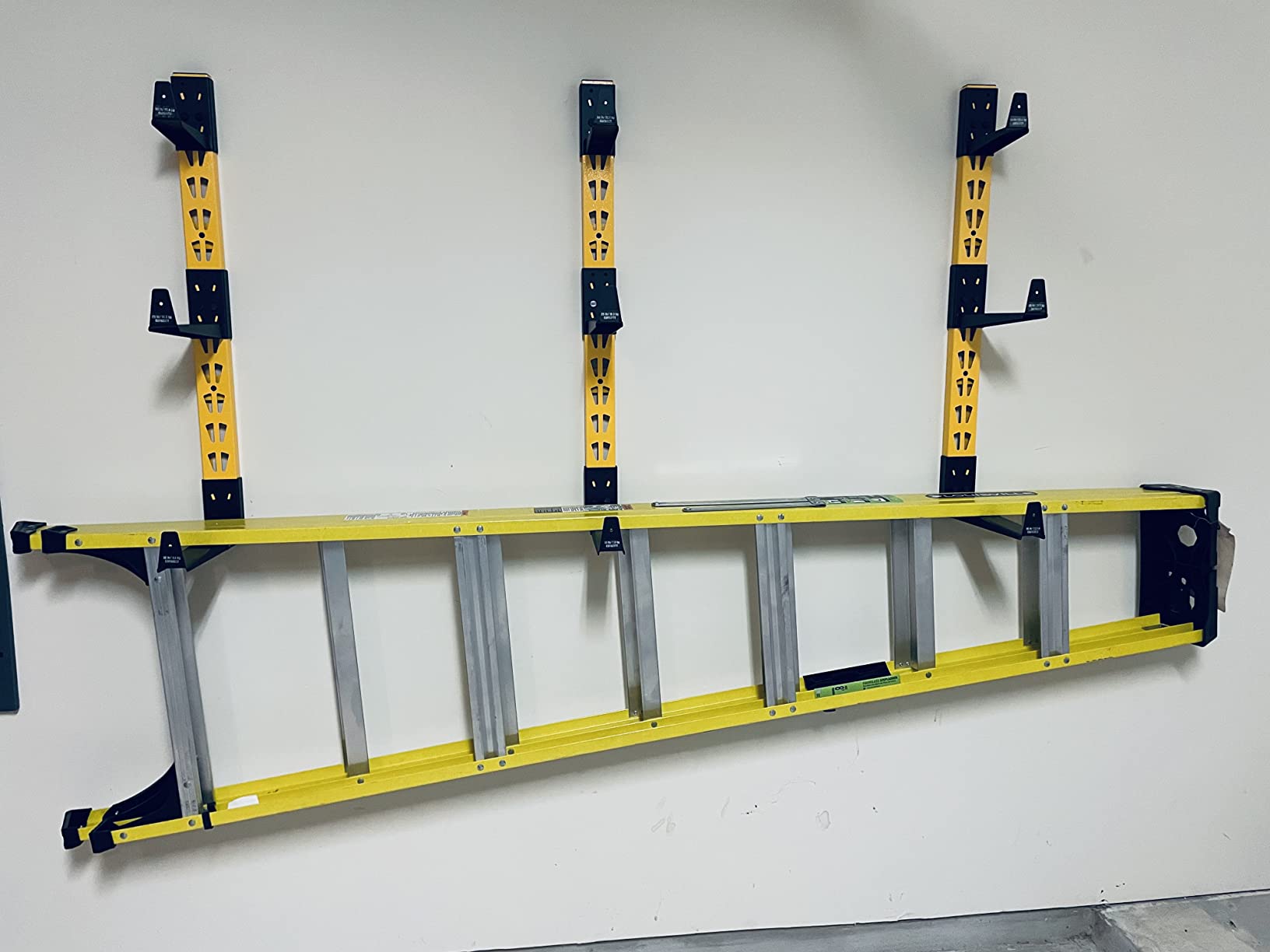 DEWALT 3-Piece Wall Mount Cantilever Wood and Lumber Storage Rack for Workshop Shelving, Multi-Depth Storage, Supports a Total of 273 lbs Customer Review DEWALT 3-Piece Wall Mount Cantilever Wood and Lumber Storage Rack for Workshop Shelving, Multi-Depth Storage, Supports a Total of 273 lbs - Customer Photo 2