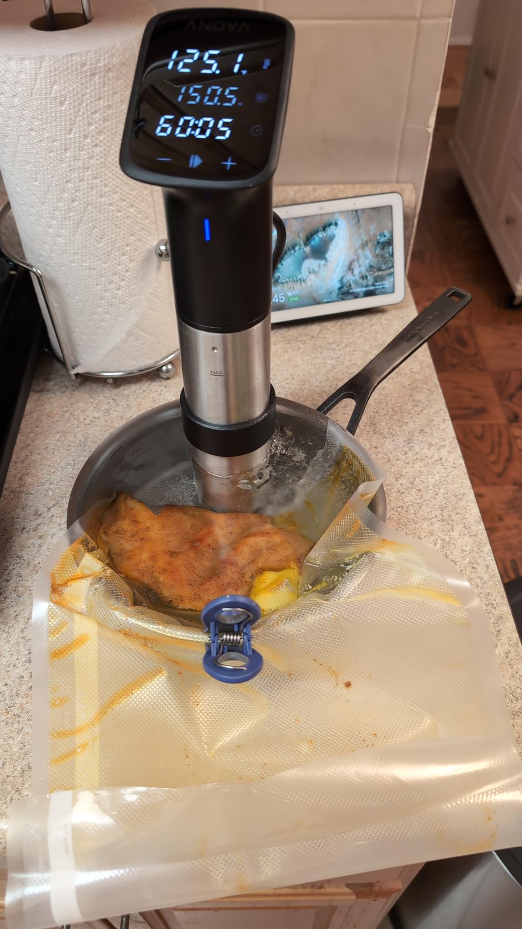 Anova Culinary Sous Vide Precision Cooker Pro, 1200 Watts, Black and Silver - Customer Photo 5