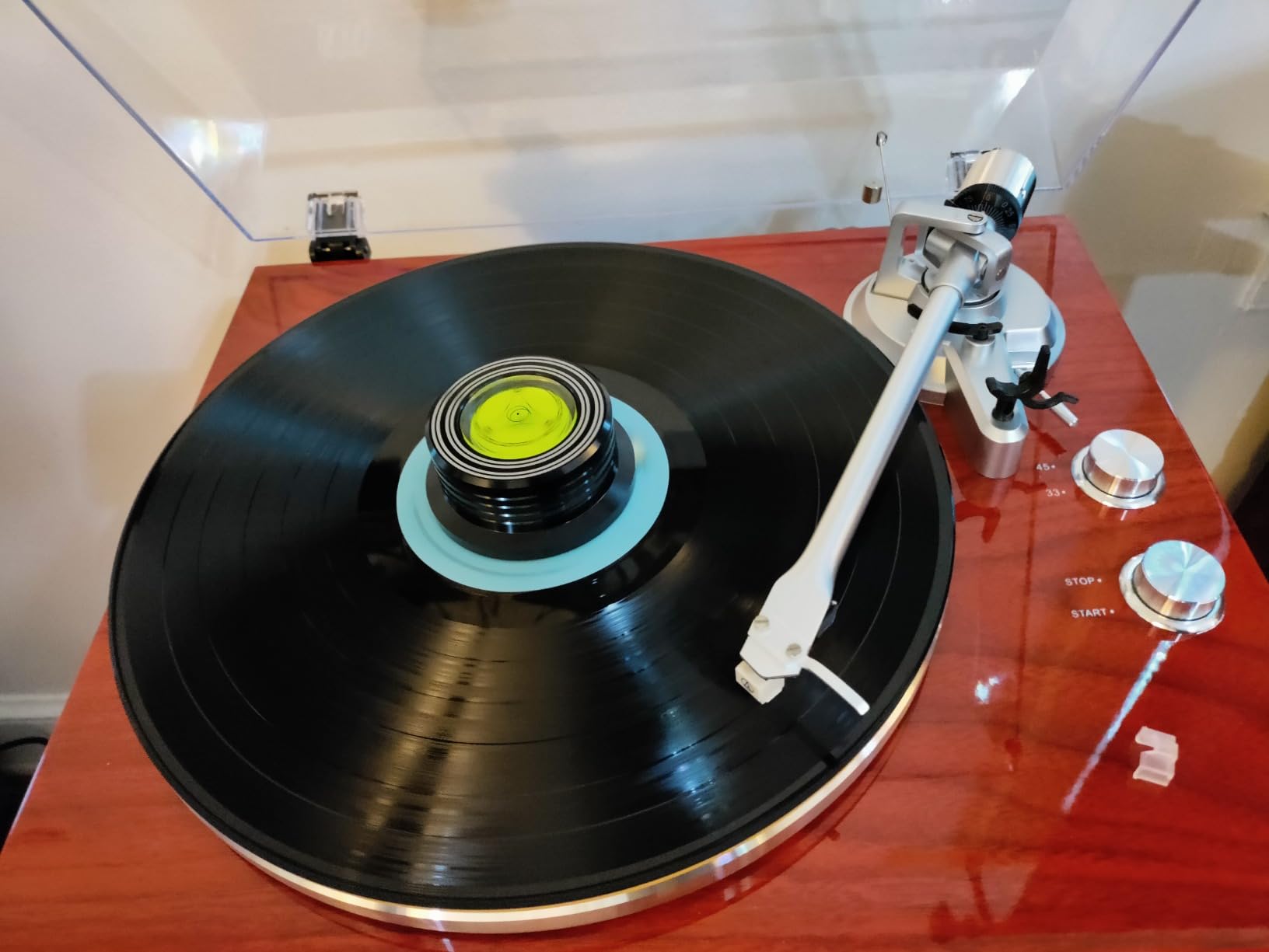 1 BY ONE Belt Drive Turntable with Bluetooth Connectivity, Built-in Phono Pre-amp, USB Digital Output Vinyl Stereo Record Player with Magnetic Cartridge, 33 or 45 RPM - Customer Photo 1