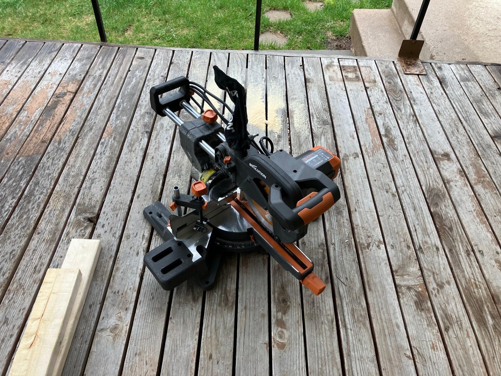 Evolution Power Tools R255SMS+ PLUS 10-Inch Sliding Miter Saw Plus Multi-Material Multi-Purpose Cutting Cuts Metal, Plastic, Wood & More 0 - 45 Bevel & 50 - 50 Miter Angles TCT Blade Included - Customer Photo 2