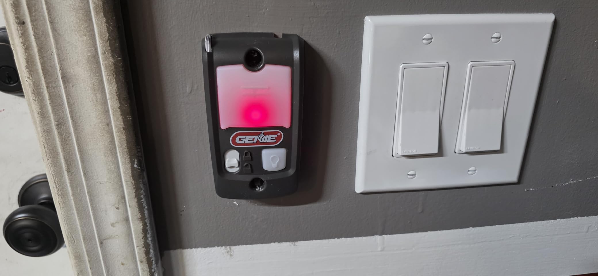 Genie StealthDrive 7155 Connect Smartphone-Controlled Belt Drive Garage Door Opener customer photo 2