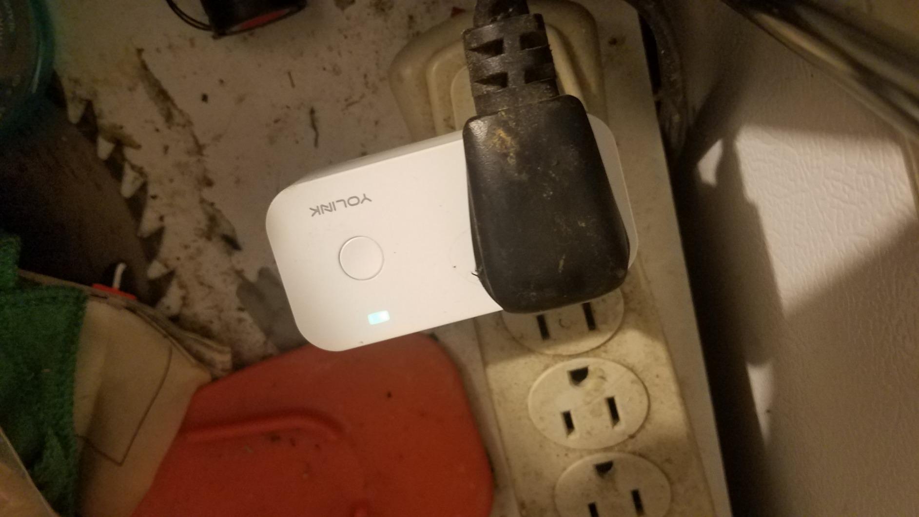 YoLink Smart Home Starter Kit: Security & Leak Detection Kit (Hub, Door Sensor, Water Leak Sensor, Plug Mini Compatible with Alexa, LoRa-Powered 1/4 Mile Range - Customer Photo 1