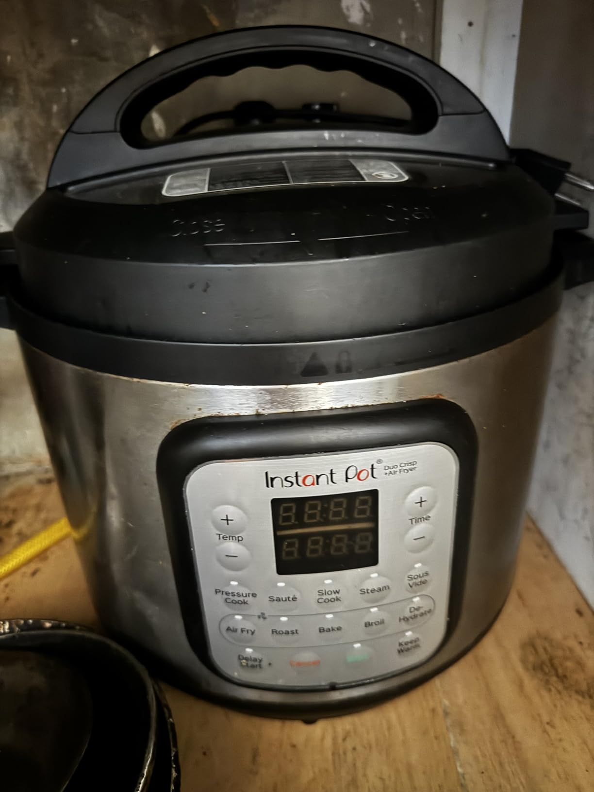 Instant Pot Duo Crisp 11-in-1 Air Fryer and Electric Pressure Cooker Combo with Multicooker Lids that Fries, Steams, Slow Cooks, Dehydrates,Free App With Over 800 Recipes, Black/Stainless Steel, 8QT - Customer Photo 1