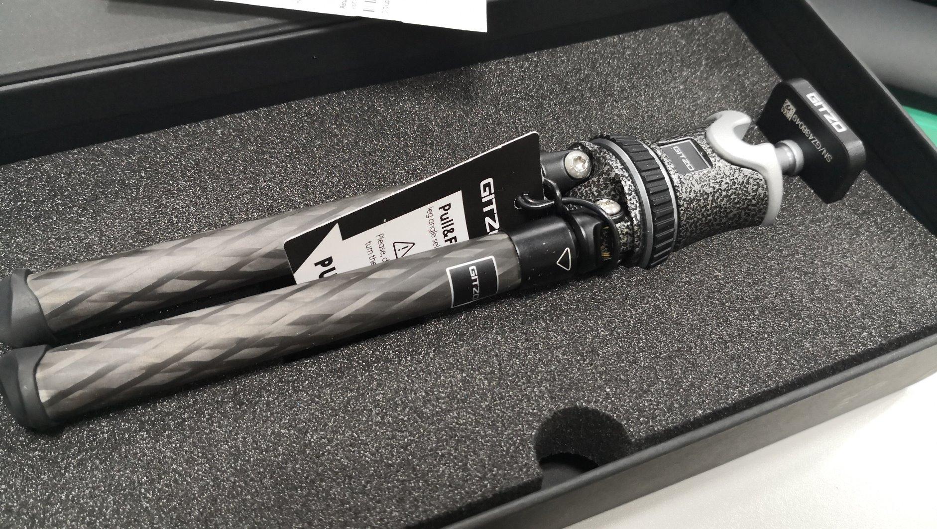 Gitzo Mini Traveler Tabletop Tripod (Noir Decor) Customer Review Gitzo Mini Traveler Tabletop Tripod (Noir Decor) - Customer Photo 1