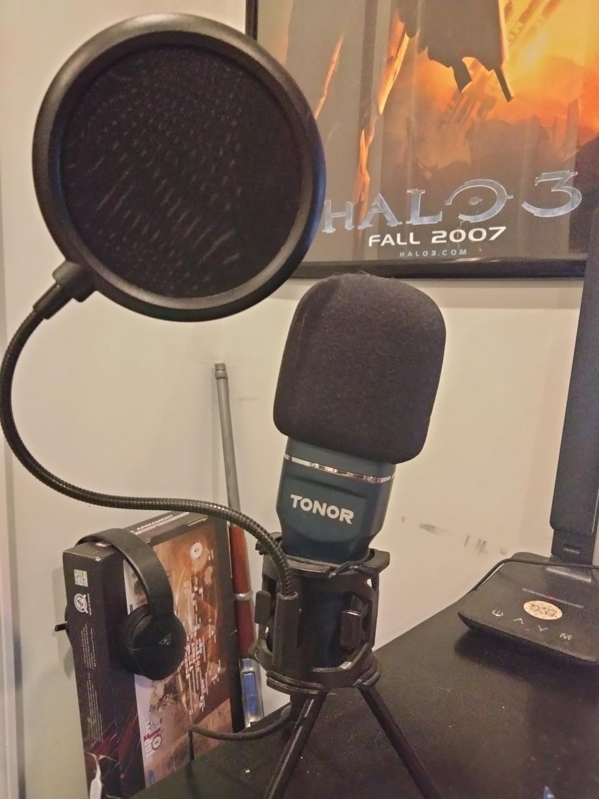 TONOR TC-777 Podcast Microphone, USB Computer Microphone, Cardioid Condenser PC Mic with Tripod Stand and Pop Filter for Podcasting, Streaming, Vocal Recording, Compatible with PC & Laptop, PS4/5 Customer Review TONOR TC-777 Podcast Microphone, USB Computer Microphone, Cardioid Condenser PC Mic with Tripod Stand and Pop Filter for Podcasting, Streaming, Vocal Recording, Compatible with PC & Laptop, PS4/5 - Customer Photo 1