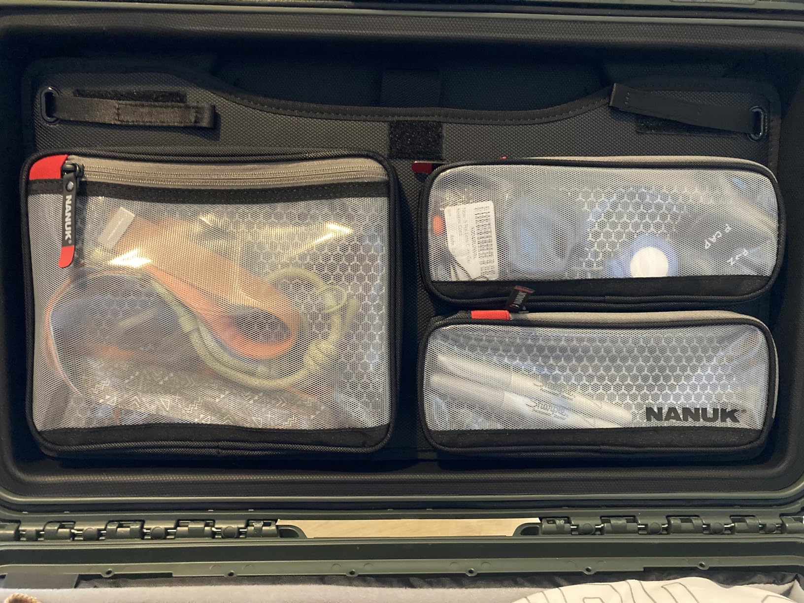 NANUK 935 Pro Photo Kit - Waterproof Travel Camera Hard Case with Padded Dividers and Wheels, 22 x 14 x 9 - Dustproof and Impact Resistant, Airline Carry-On Approved - Black Customer Review NANUK 935 Pro Photo Kit - Waterproof Travel Camera Hard Case with Padded Dividers and Wheels, 22 x 14 x 9 - Dustproof and Impact Resistant, Airline Carry-On Approved - Black - Customer Photo 2