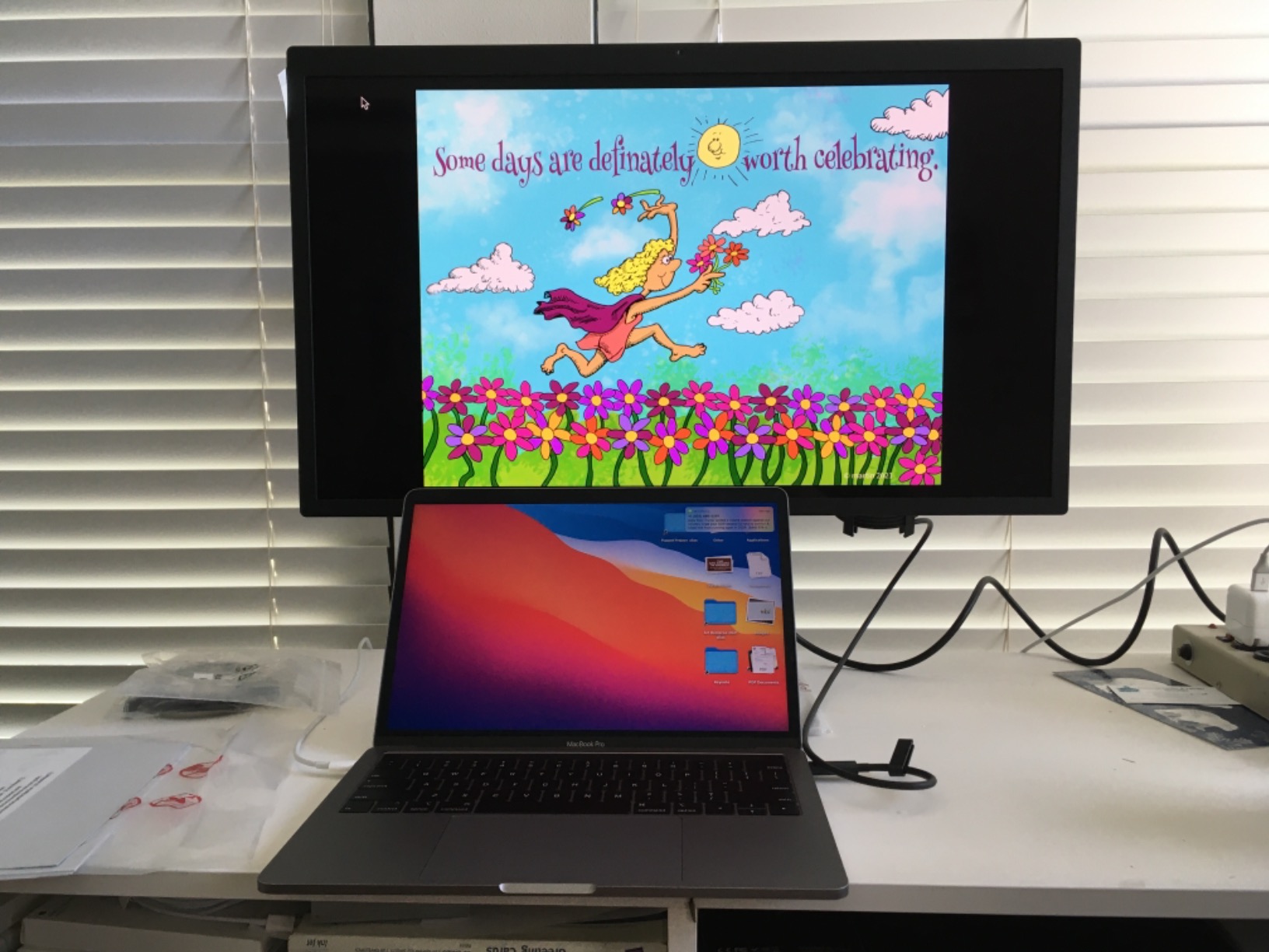 LG 27MD5KL-B UltraFine Monitor 27