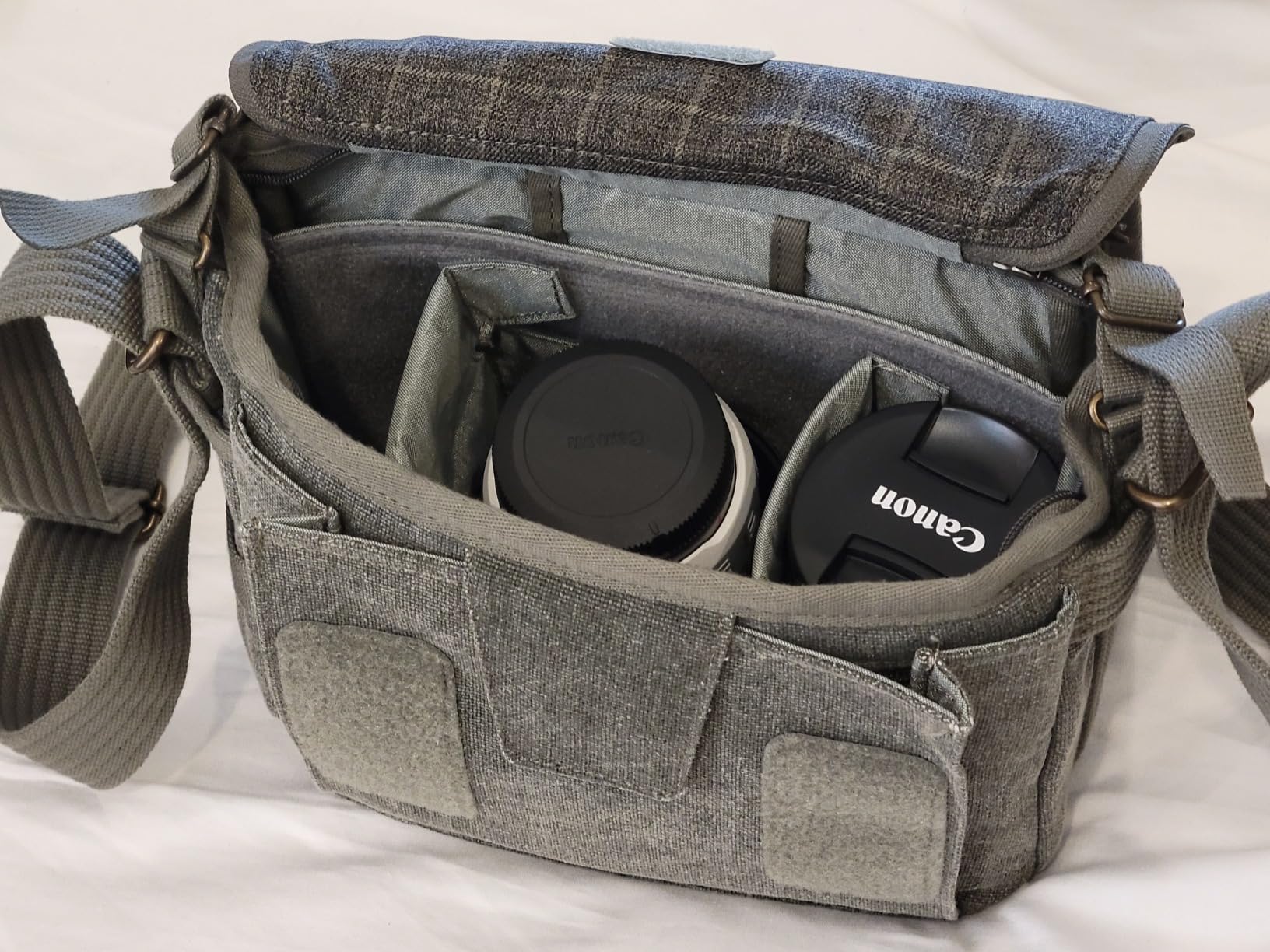 Think Tank Retrospective 4 V2.0 Canvas Shoulder Bag for Mirrorless or Standard DSLR Cameras and Photo Accessories - Pinestone - X-Small - Customer Photo 2