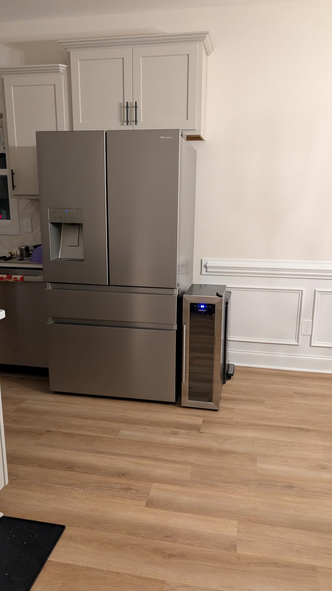 Nutrichef 12 Bottle Stainless Steel Slim Wine Fridge | Red & White Wine Chiller | Adjustable Temperature Control, Ultra Quiet Operation & Energy Efficient | Mini Wine Cooler Refrigerator | 31x10x17 IN Customer Review Nutrichef 12 Bottle Stainless Steel Slim Wine Fridge | Red & White Wine Chiller | Adjustable Temperature Control, Ultra Quiet Operation & Energy Efficient | Mini Wine Cooler Refrigerator | 31x10x17 IN - Customer Photo 1