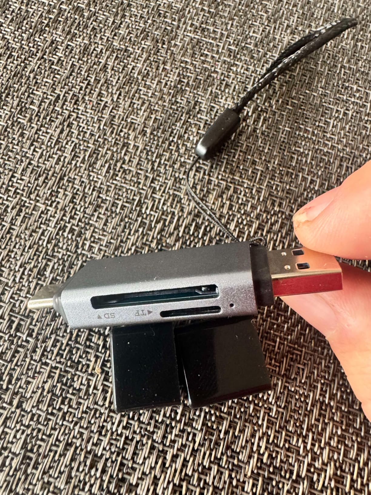 uni SD Card Reader, High-Speed USB C to Micro SD Card Adapter USB 3.0 Dual Slots, Memory Card Reader for SD/Micro SD/SDHC/SDXC/MMC, Compatible with MacBook Pro/Air, Chromebook, Android Galaxy - Customer Photo 2