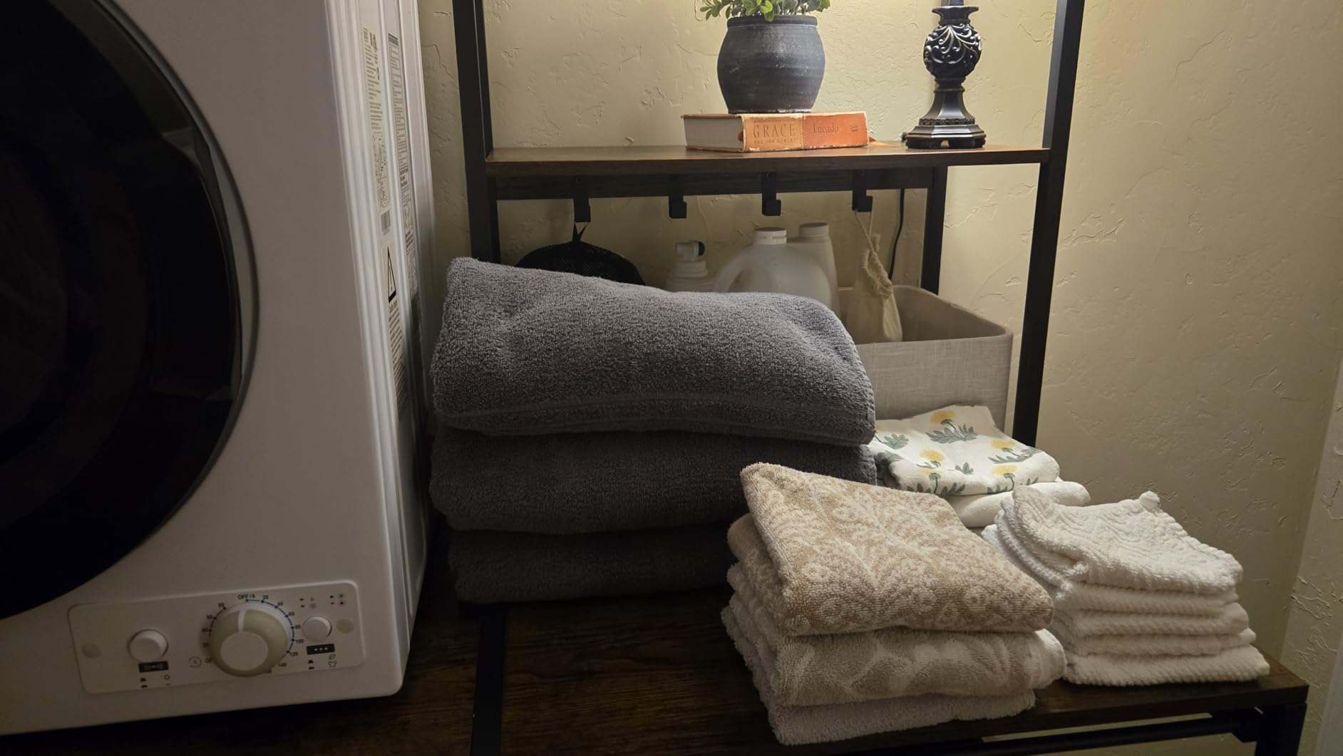 BLACK+DECKER BCED26 Compact Dryer for Standard Wall Outlet, Small, 5 Modes, Load Volume 8.8 lbs., White Customer Review BLACK+DECKER BCED26 Compact Dryer for Standard Wall Outlet, Small, 5 Modes, Load Volume 8.8 lbs., White - Customer Photo 1