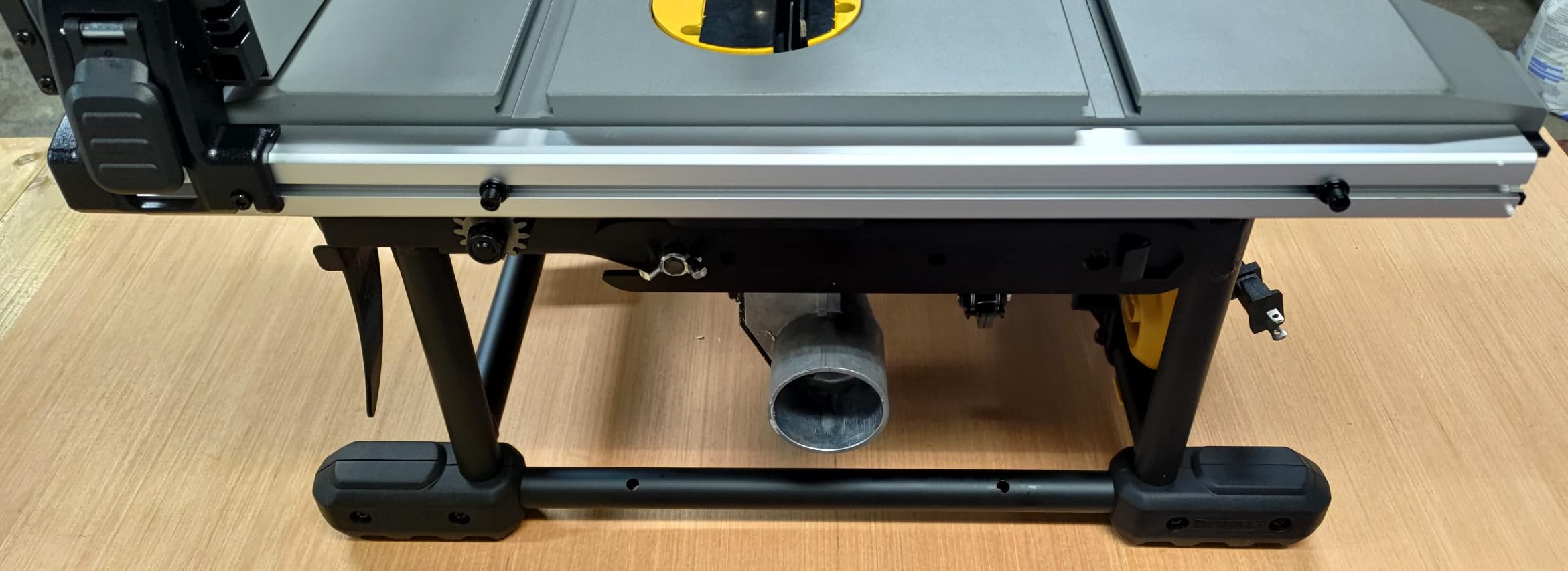 DEWALT 15 Amp 8-1/4 in. Compact Portable Jobsite Table Saw (DWE7485) - Customer Photo 2