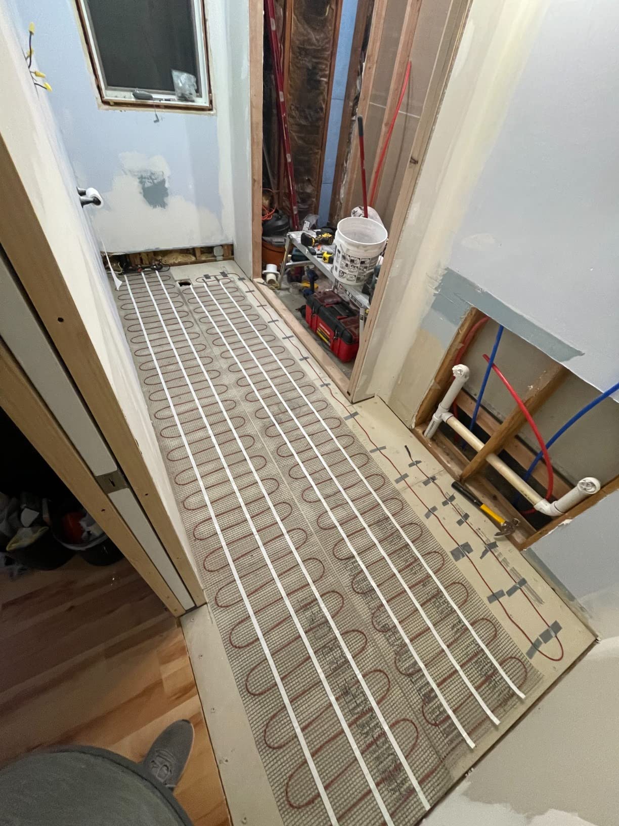 LuxHeat 20sqft Floor Heating Mat Kit - 120v in Floor Heating System - Complete Electric Radiant Heated Flooring System Includes Alarm, UDG Programmable Thermostat w/GFCI & Flooring Sensor - Customer Photo 1