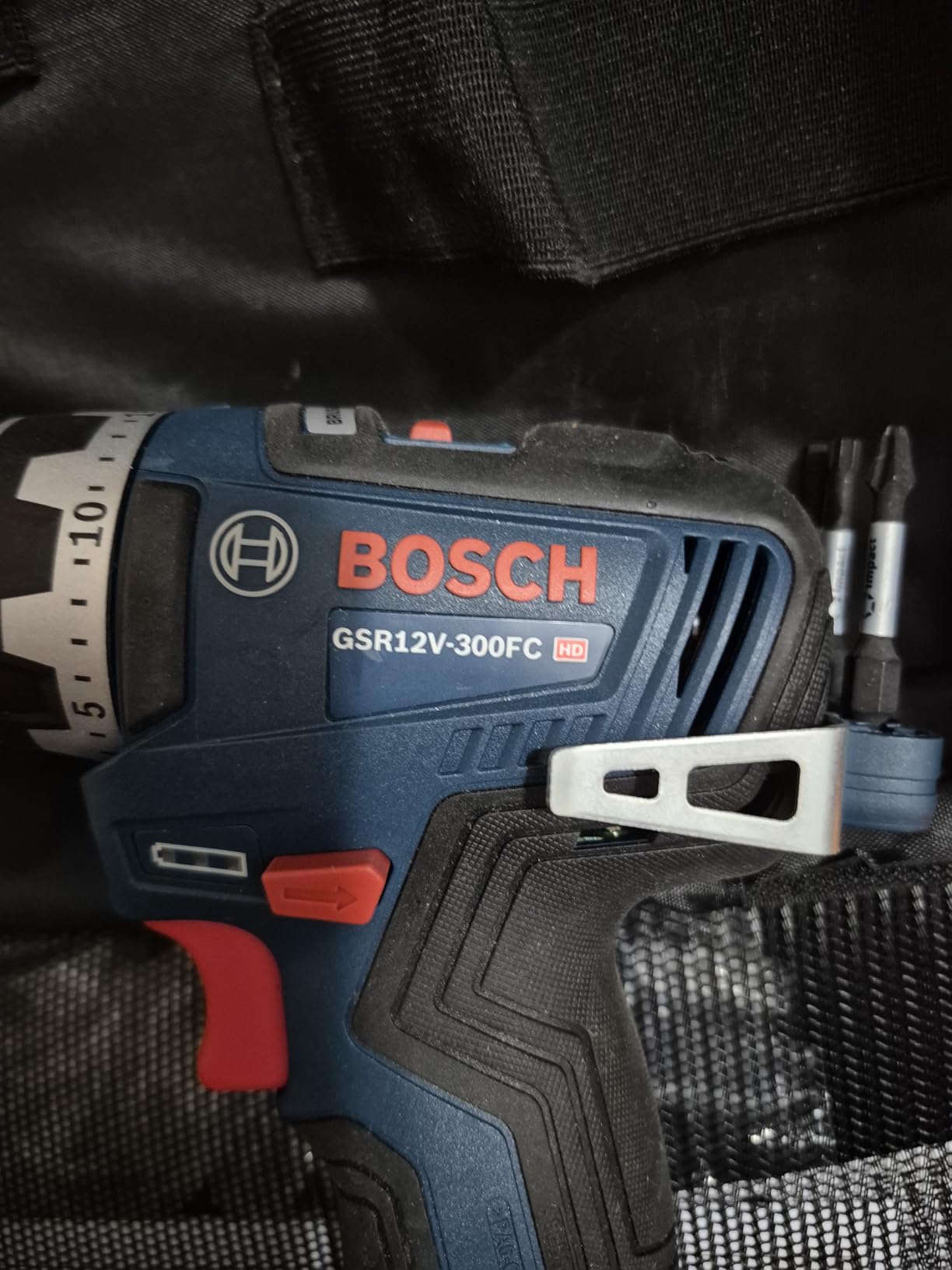 Bosch GSR12V-300FCB22 12V Max Drill/Driver with 5-In-1 Flexiclick System with (2) 2.0 Ah Batteries - Customer Photo 2