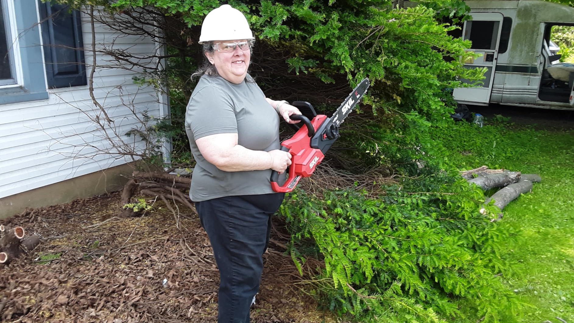 SKIL PWR CORE 40 Brushless 40V 14 SKIL PWR CORE 40 Brushless 40V 14