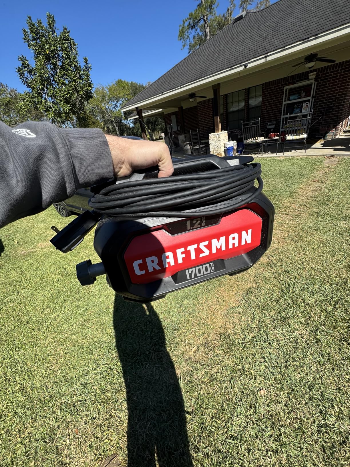 CRAFTSMAN Electric Pressure Washer, Cold Water, Lightweight Corded Power Washer for Cars, Driveways, Patio and Garage, Powerful 1700-PSI, 1.2-GPM, Compact, Easy to Use (CMEPW1700) customer photo 2
