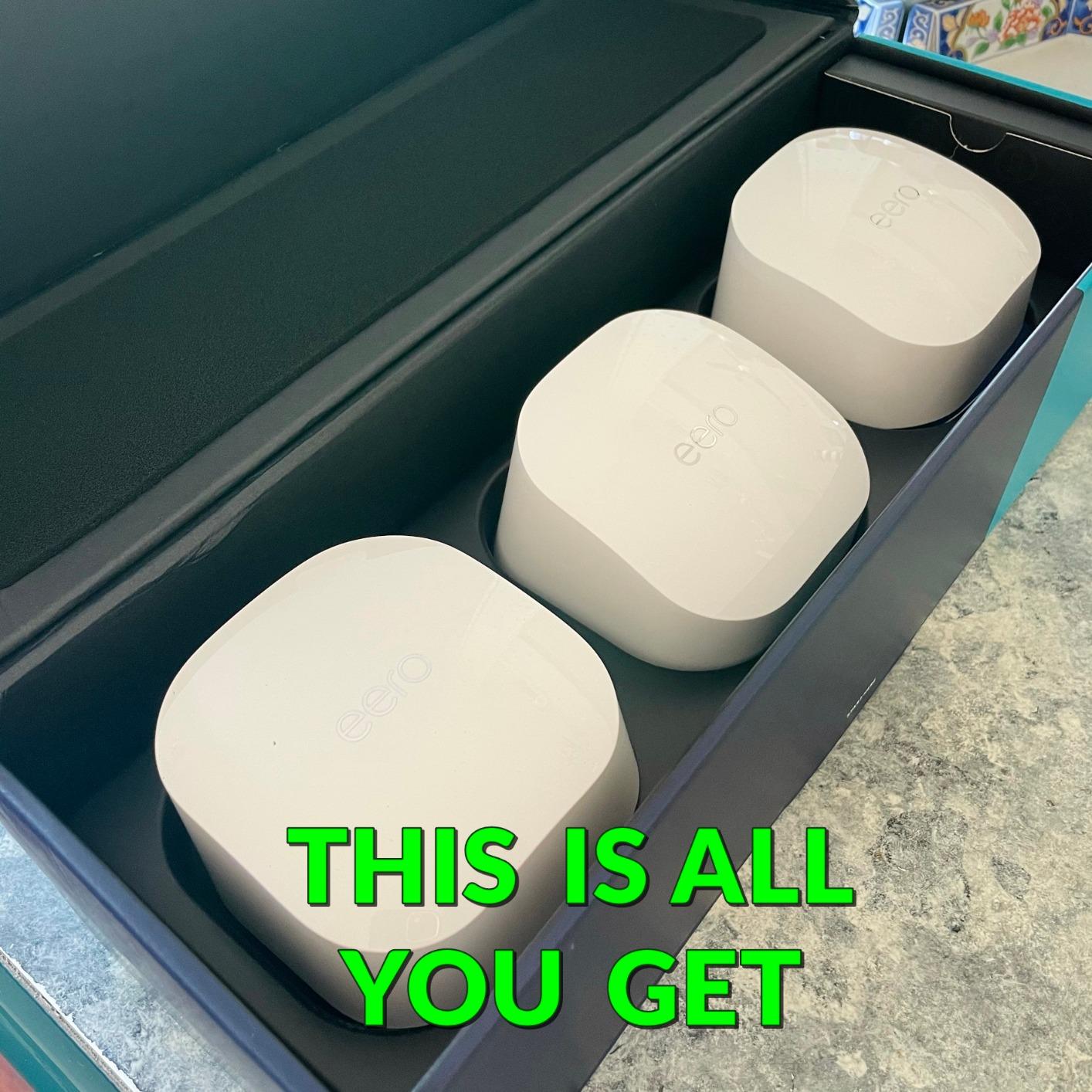 Amazon eero 6 mesh wifi system - Supports internet plans up to 500 Mbps, Coverage up to 3,000 sq. ft., Connect 75+ devices, 2-pack (1 router + 1 extender) - Customer Photo 1