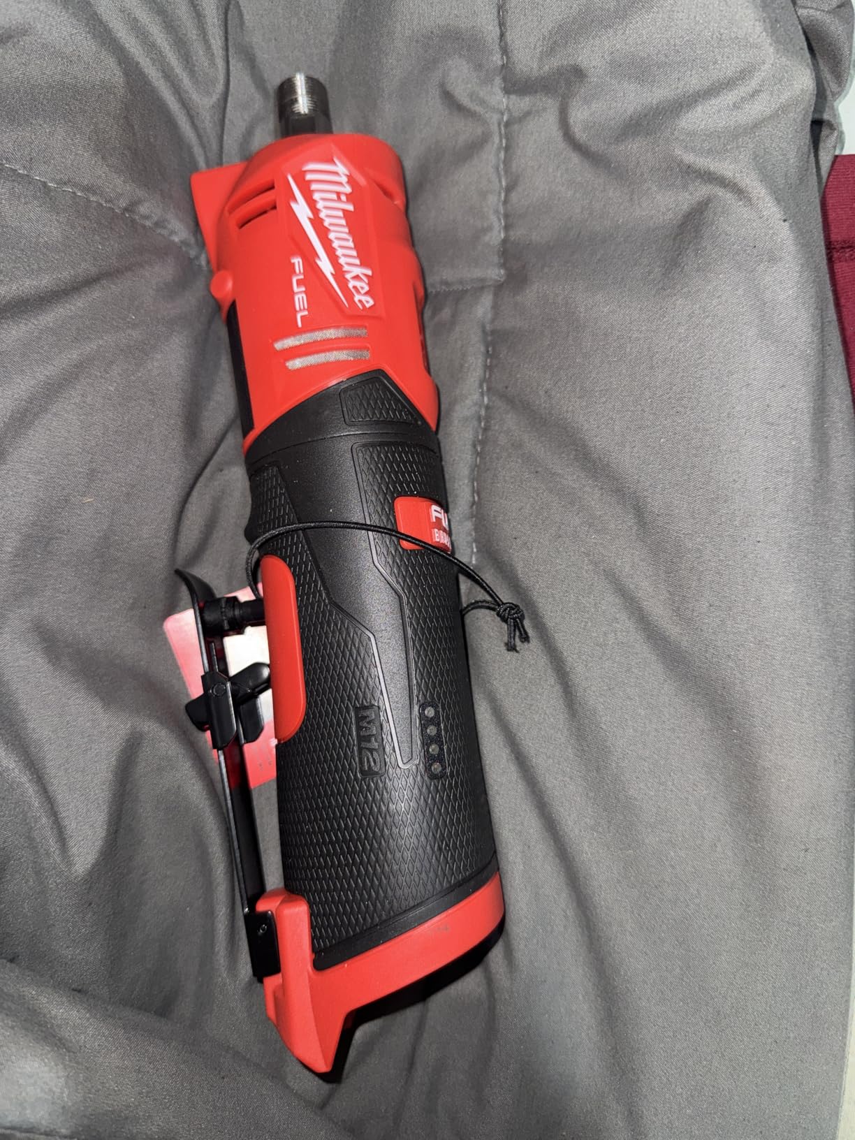 Milwaukee 2486-20 M12 FUEL Lithium-Ion In line Die Grinder (Tool Only) Customer Review Milwaukee 2486-20 M12 FUEL Lithium-Ion In line Die Grinder (Tool Only) - Customer Photo 1