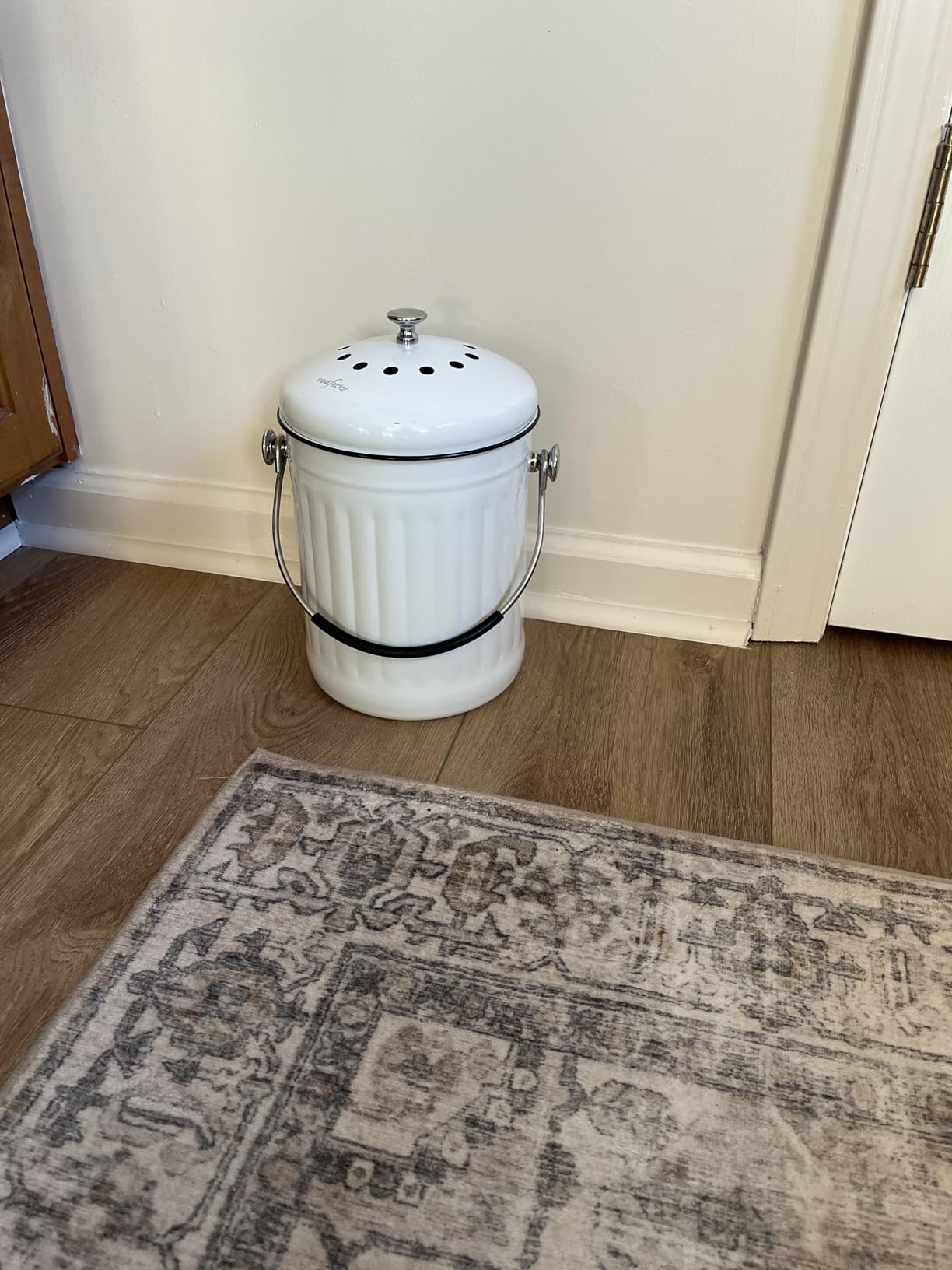 RED FACTOR Premium Compost Bin for Kitchen Countertop - Stainless Steel Food Waste Bucket with Innovative Dual Filter Technology - Includes Spare Filters (Matt Copper, 1.3 Gallon) - Customer Photo 1