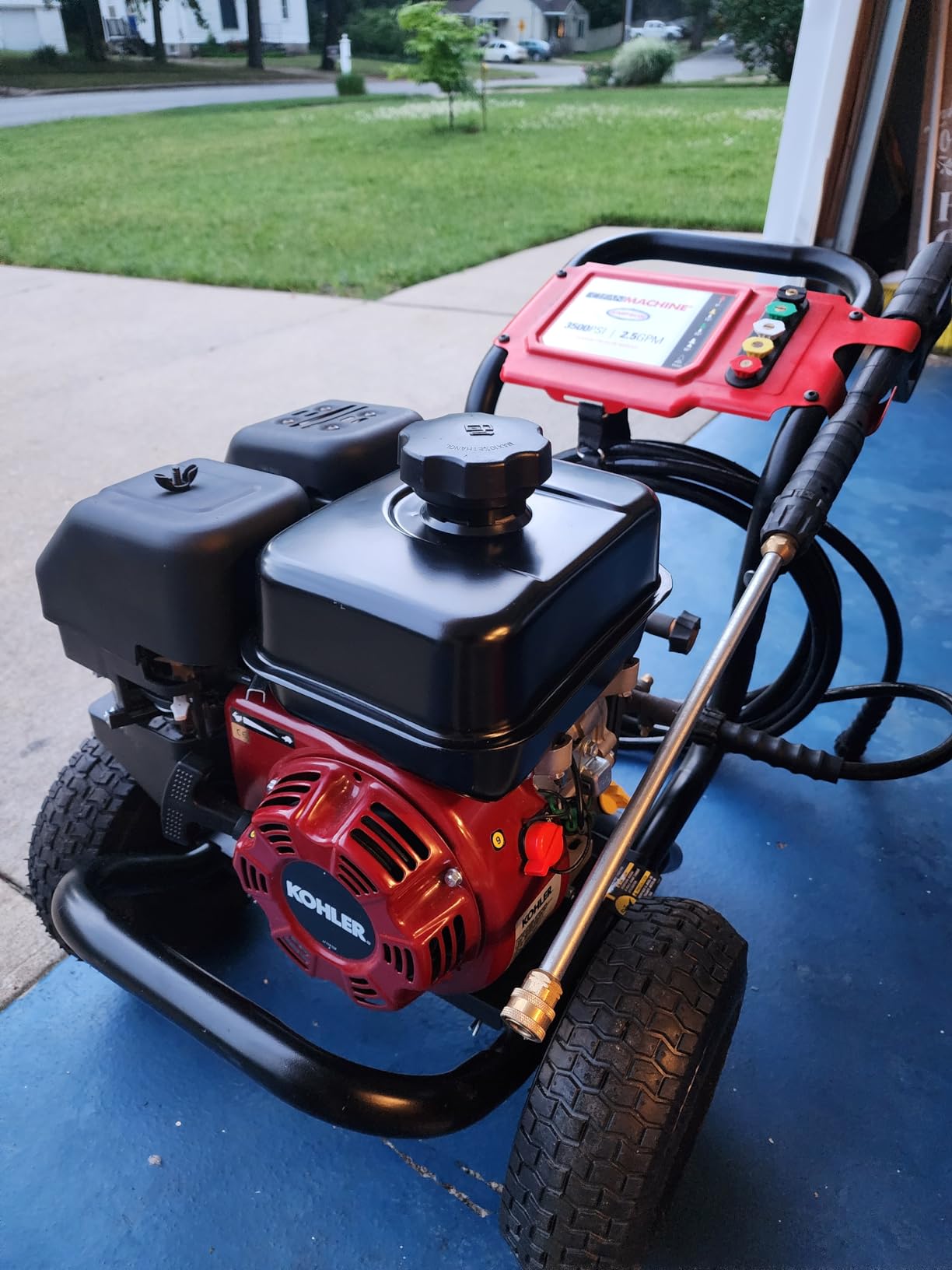 Simpson 3400 PSI Gas Pressure Washer, 2.5 GPM Residential Power Washer, Cold Water, 25' Hose, Clean Machine, 49-State Compliant (CM61083) customer photo 1