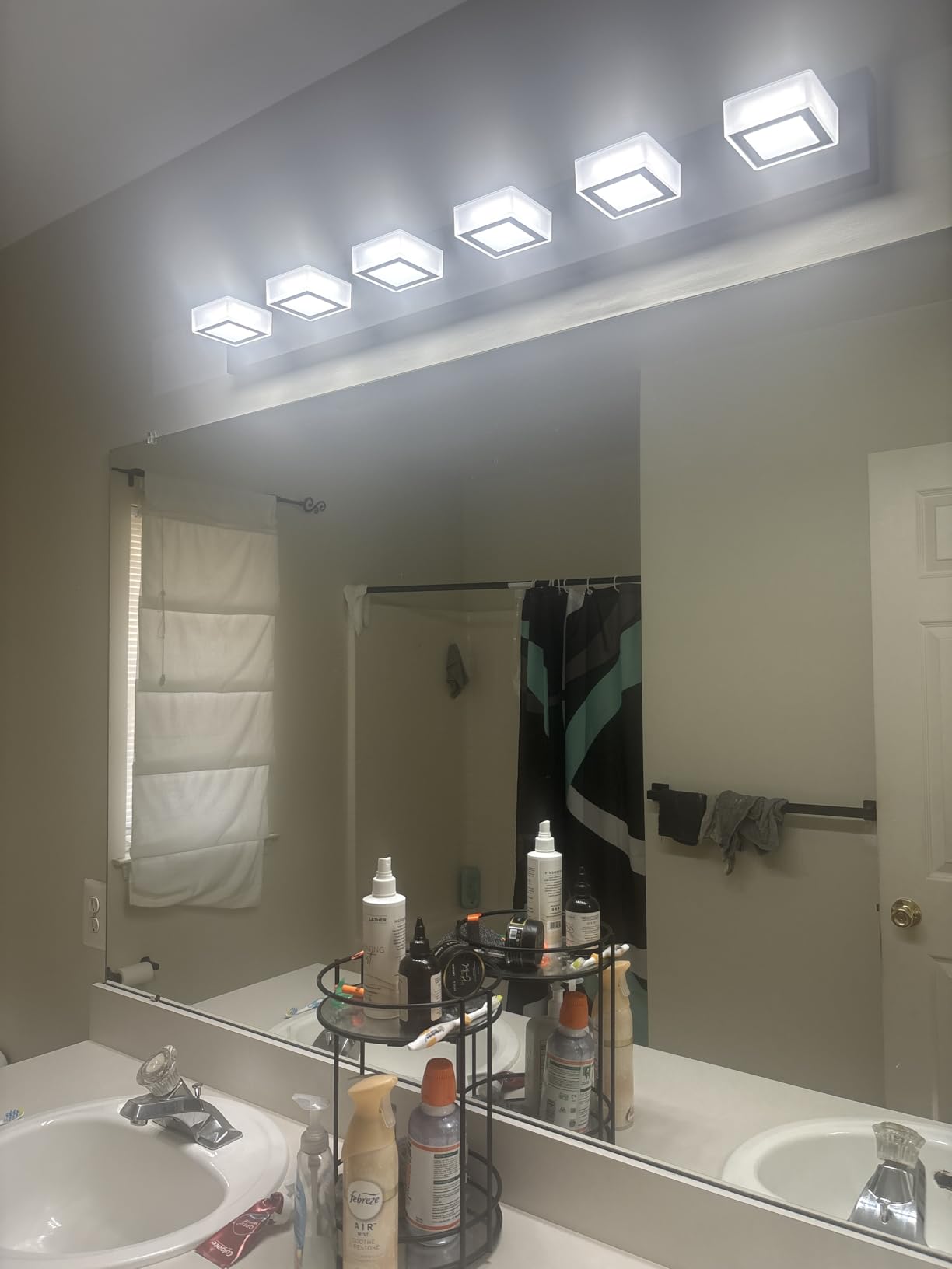 Ralbay Modern LED Bathroom Vanity Lights 6 Lights Acrylic Stainless Steel LED Vanity Light Fixtures for Bathroom Lighting 6000K Cool White Light - Customer Photo 1
