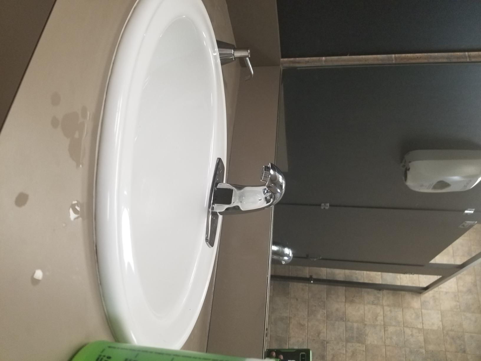 Luxice Touchless Bathroom Sink Faucet - Automatic Motion Sensor Faucet - Battery Operated for Commercial Lavatory, Chrome - Customer Photo 2