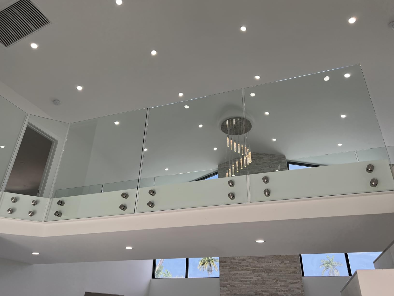 Amazon Basics Microfiber Paint Roller Covers, for Smooth Finish, 4