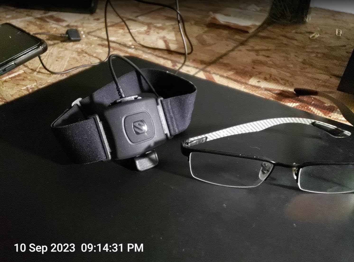 Scosche Rhythm+ 2.0 Heart Rate Monitor Armband for Running, Cycling, Exercise & Recovery with Bluetooth, ANT+, Optical Sensor for HRV & RRi Data, IP68 Waterproof Fitness Tracker with 24hr Battery Life - Customer Photo 2