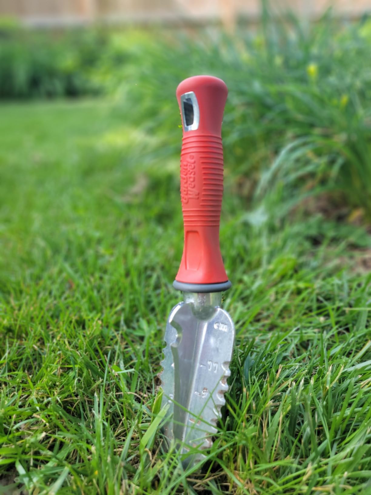 Garden Weasel Multi-Use Transplanter | Dig, Cultivate, Plant, Weed | Planting and Gardening Hand Digging Tool, Heavy Duty Trowel, Mini Gardening Shovel | 91360 - Customer Photo 1