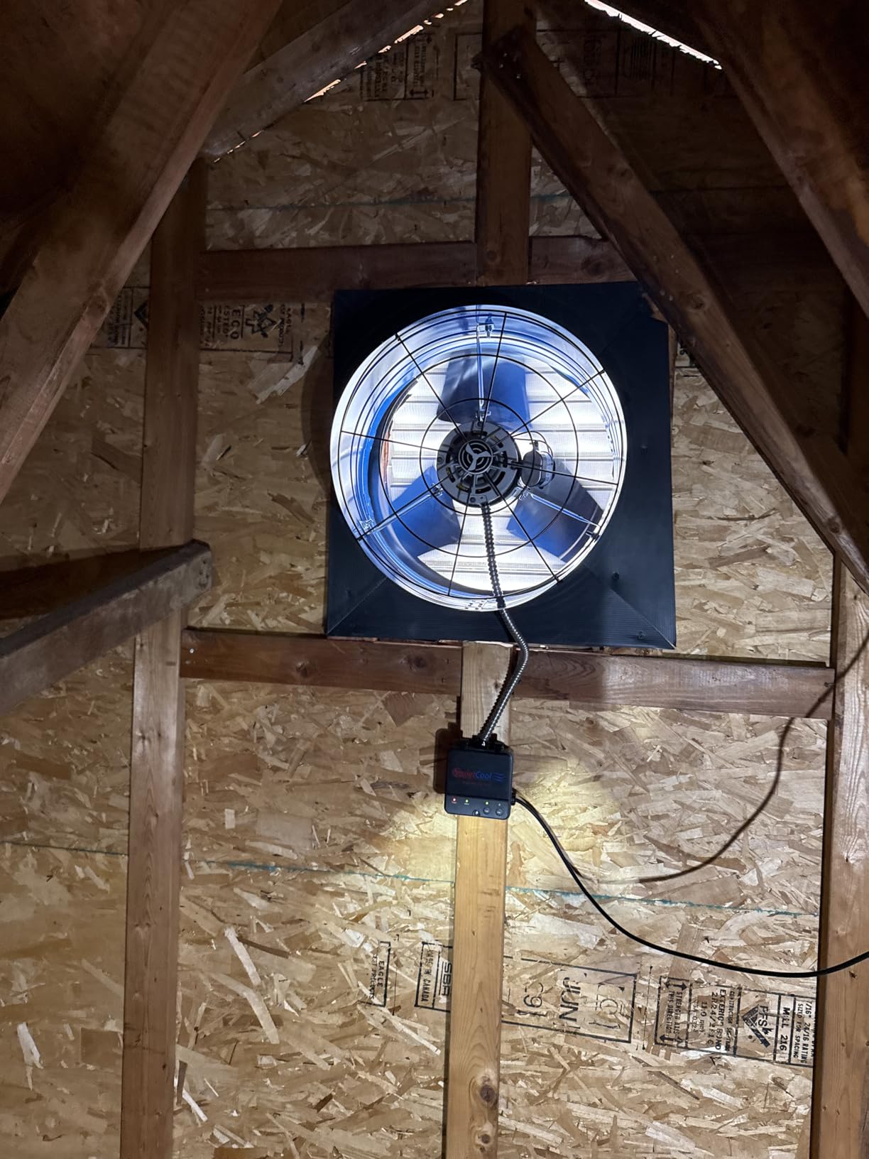 Quietcool AFG SMT PRO-2.0 Smart Attic Fan for Gable Vents - 1945 CFM - Smart App Control - Thermostat & Humidistat - 20ft Power Cord - Plug-and-play - Two Speed - Customer Photo 1