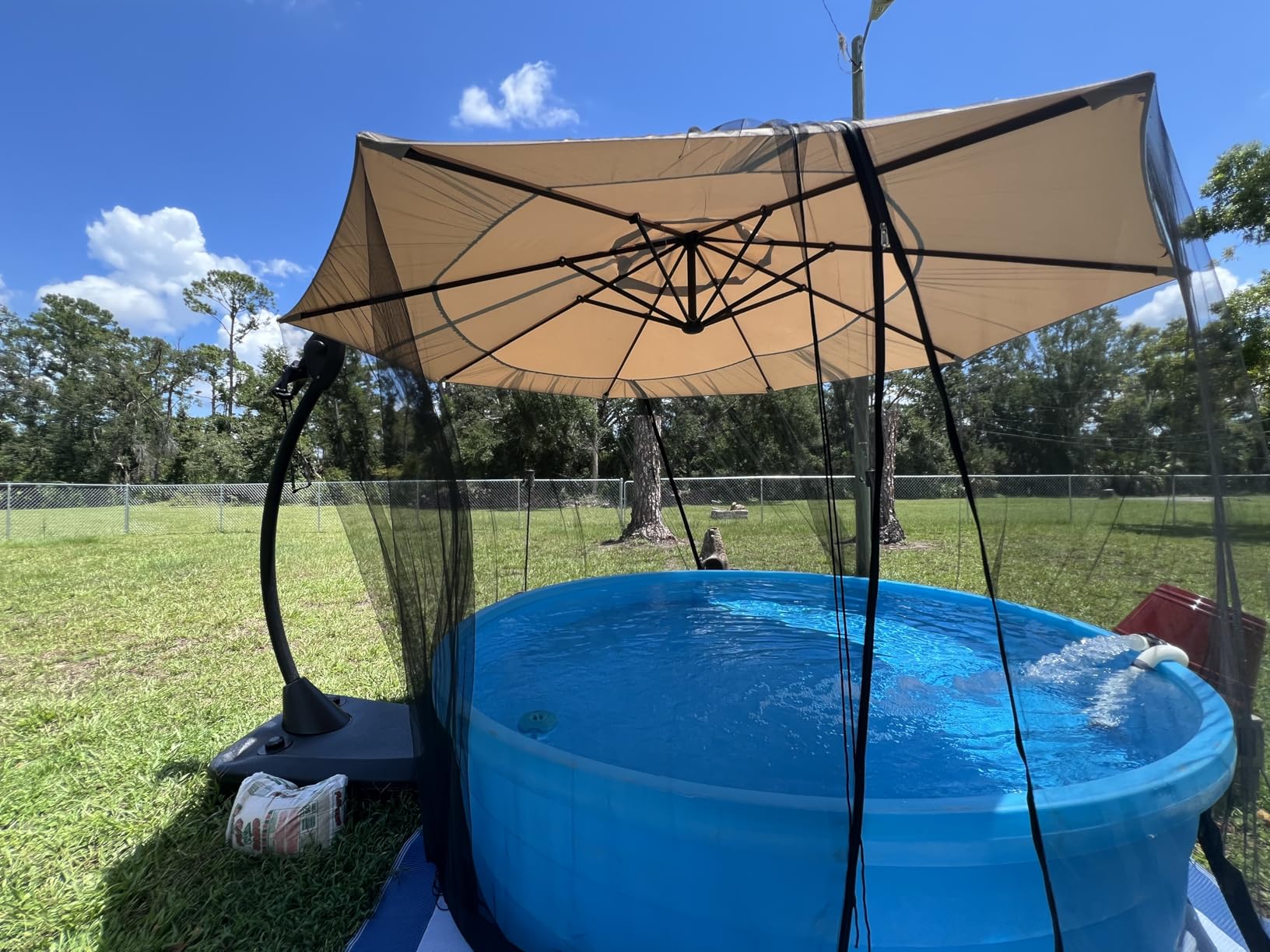 Grand patio 11FT Cantilever Umbrella with Base Outdoor Large Round Aluminum Offset Umbrella for Patio Garden Backyard (Champagne, 11 FT) - Customer Photo 1