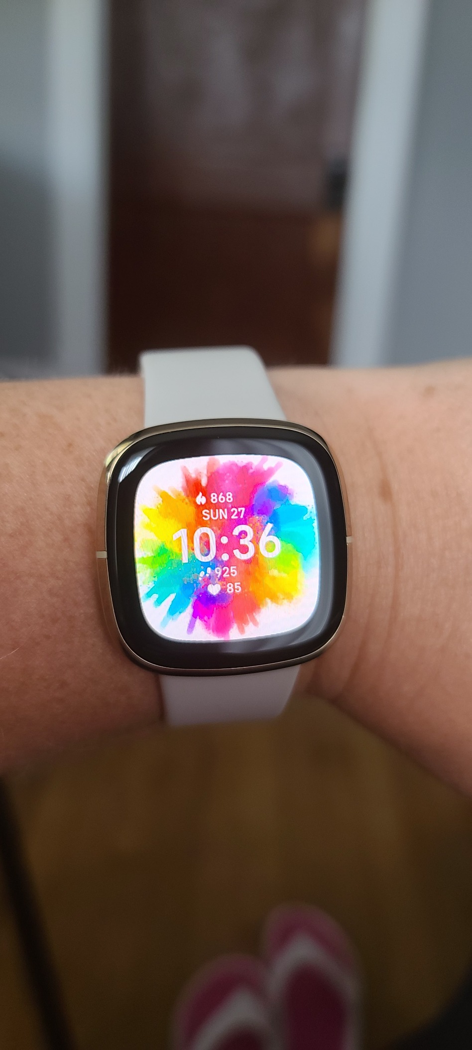 Fitbit Sense Advanced Smartwatch with Tools for Heart Health, Stress Management & Skin Temperature Trends, White/Gold, One Size (S & L Bands Included) - Customer Photo 2