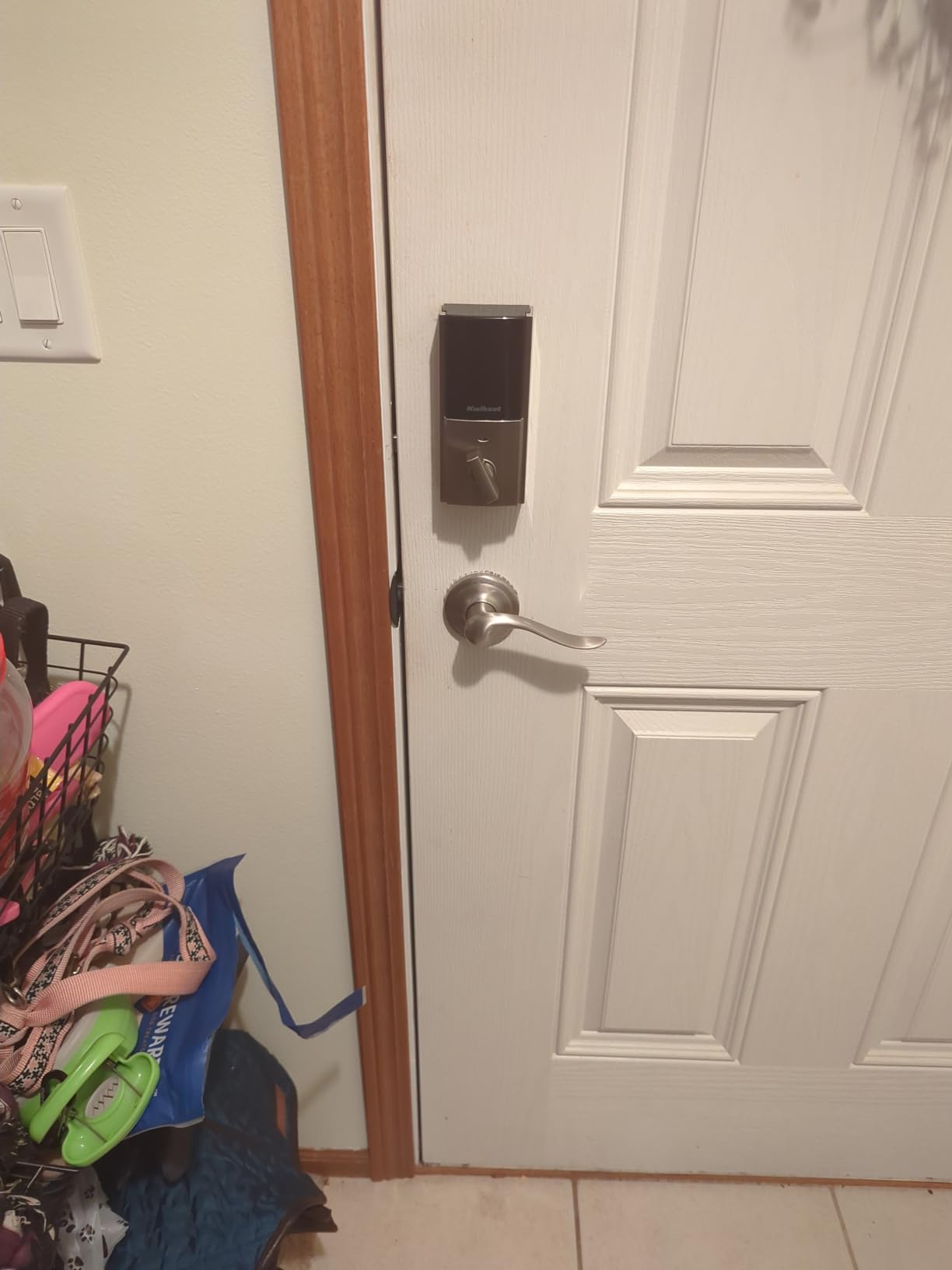 Kwikset Halo Touch Fingerprint Wi-Fi Smart Lock, Keyless Entry Door Deadbolt, Geofence Auto-Unlock, Grade AAA Certified, No Hub Required Easy Install, Matte Black Lifetime Finish Warranty - Customer Photo 1