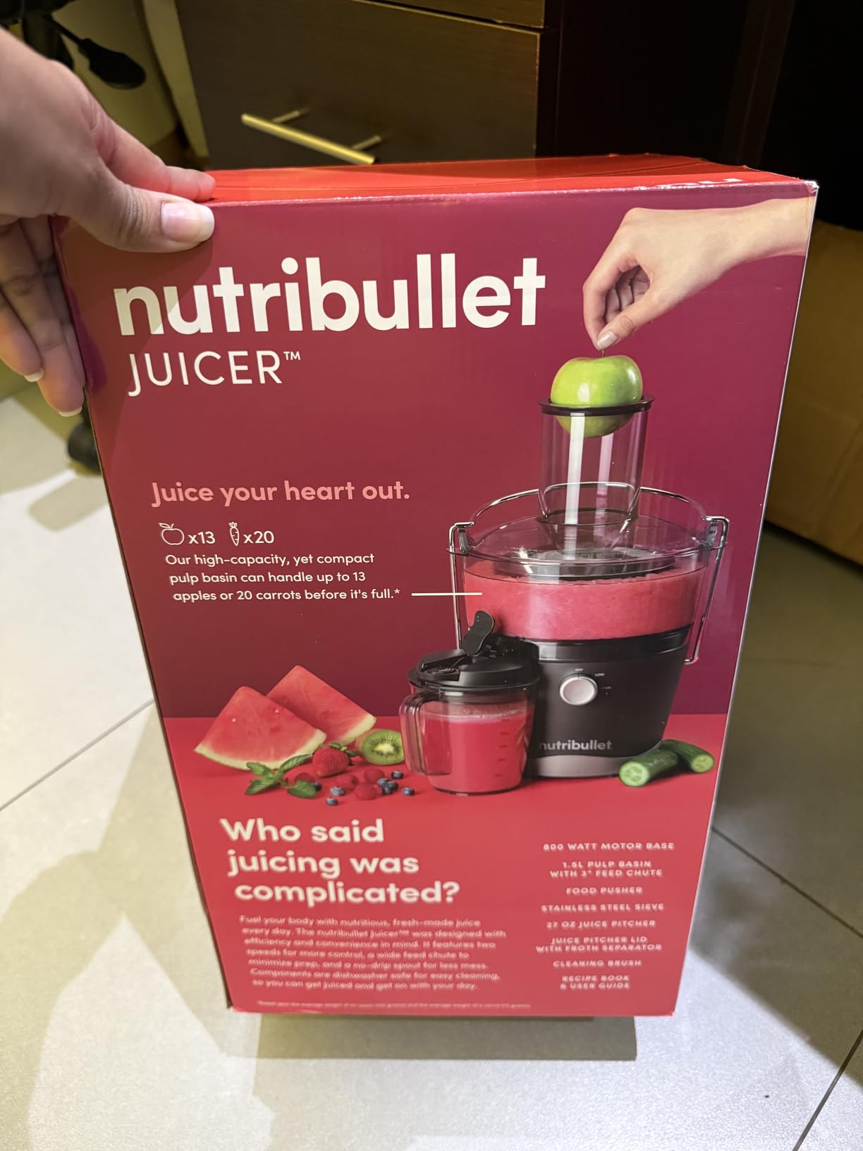 NutriBullet Juicer Centrifugal Juicer Machine for Fruit, Vegetables, and Food Prep, 27 Ounces/1.5 Liters, 800 Watts, Gray NBJ50100 - Customer Photo 2