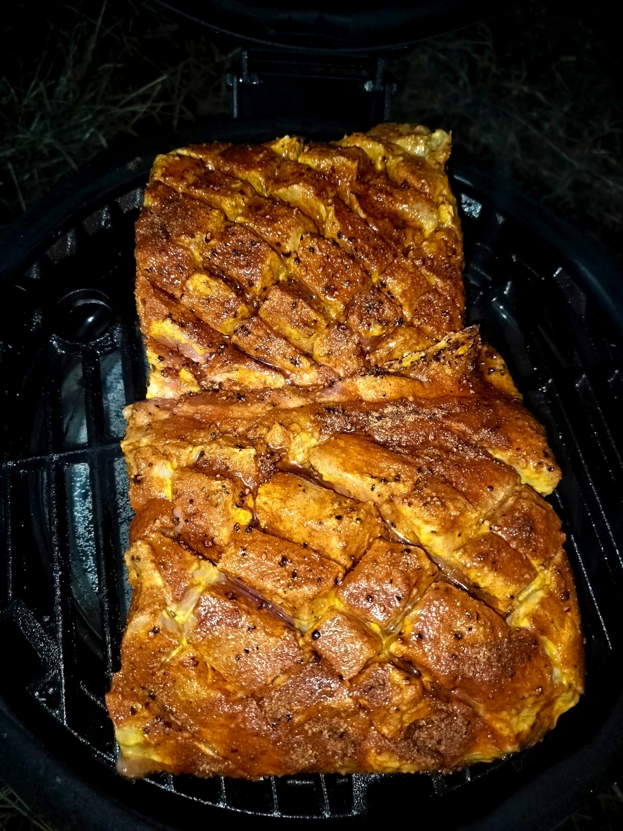 Char-Griller AKORN Jr. Portable Kamado Charcoal Grill and Smoker with Cast Iron Grates and Locking Lid with 155 Cooking Square Inches in Ash, Model E86714 - Customer Photo 1