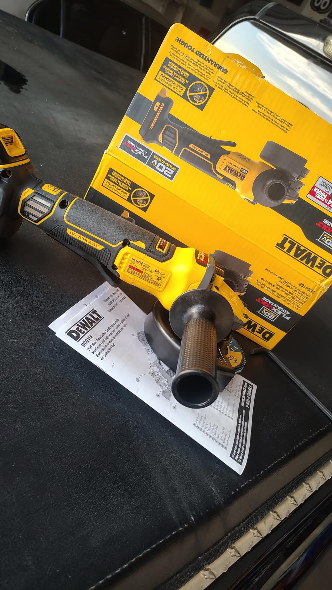 DEWALT FLEXVOLT ADVANTAGE 20V MAX* Angle Grinder, Paddle Switch, 4-1/2-Inch to 5-Inch, Tool Only (DCG416B) Customer Review DEWALT FLEXVOLT ADVANTAGE 20V MAX* Angle Grinder, Paddle Switch, 4-1/2-Inch to 5-Inch, Tool Only (DCG416B) - Customer Photo 4