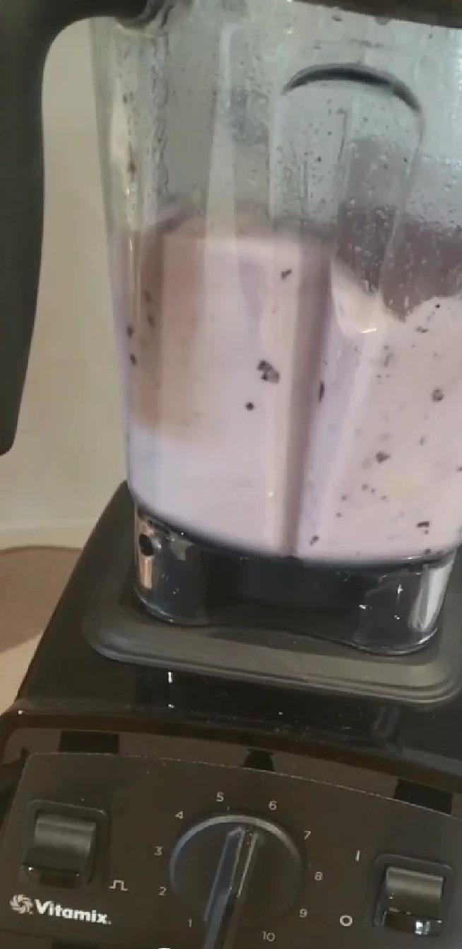 Vitamix E320 Explorian Blender Black, 64 oz - Customer Photo 1