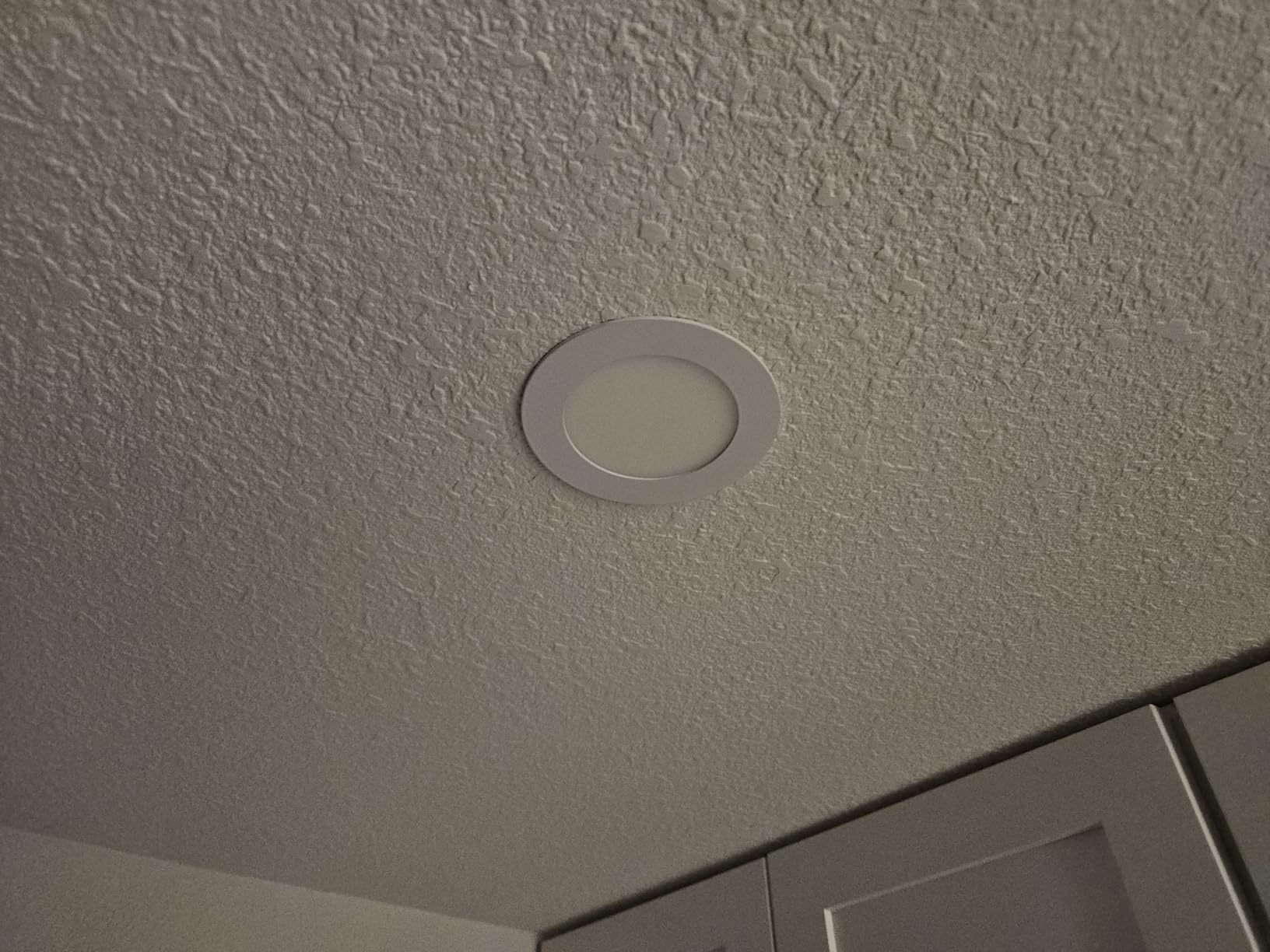 Ensenior 6 Pack 6 Inch LED Recessed Light, Dimmable, 2700K-5000K 5CCT, 1200LM High Brightness, 12W 120V, Damp Rated, ERL-12X-ETL, Ultra-Thin Canless Wafer Ceiling Light - ETL & FCC & IC - Customer Photo 1